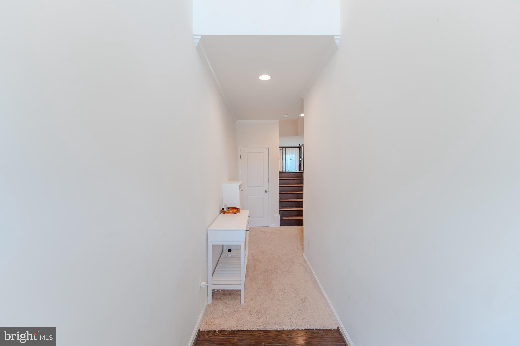 GATEWAY COMMONS - Residential Lease