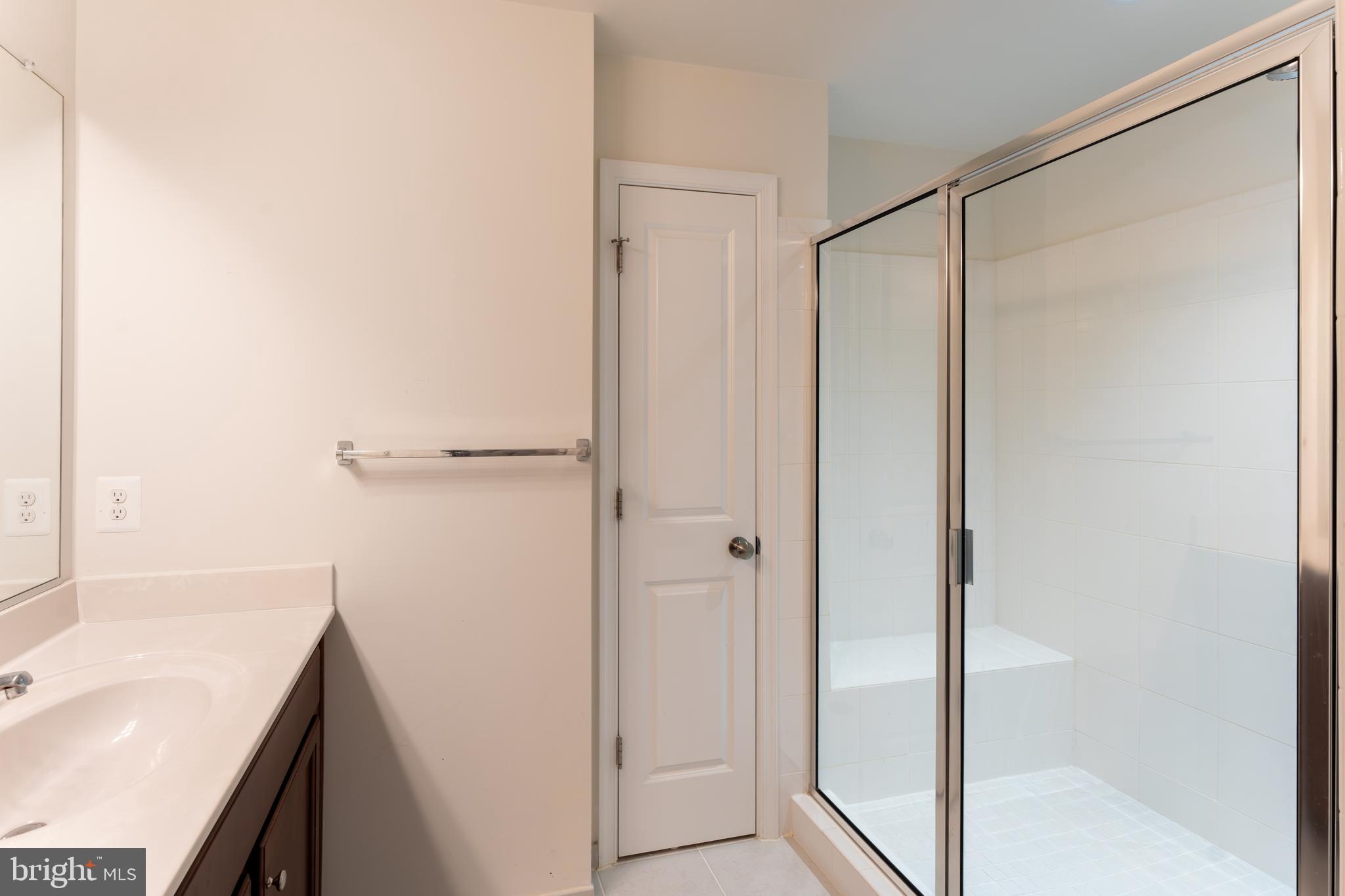 GATEWAY COMMONS - Residential Lease