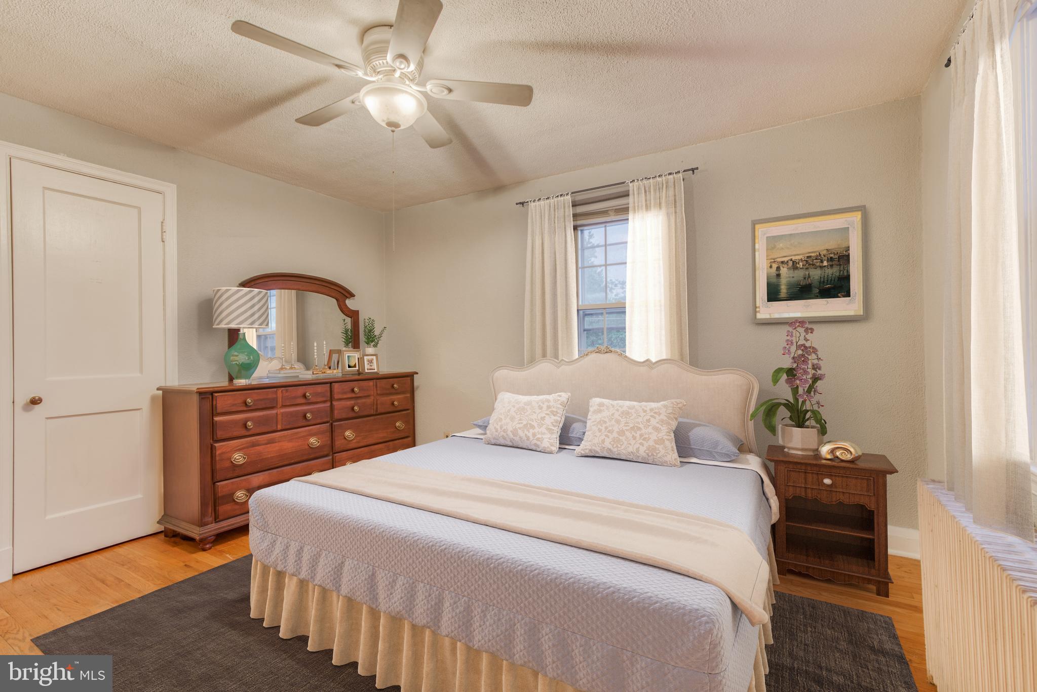 PARKVILLE - Residential