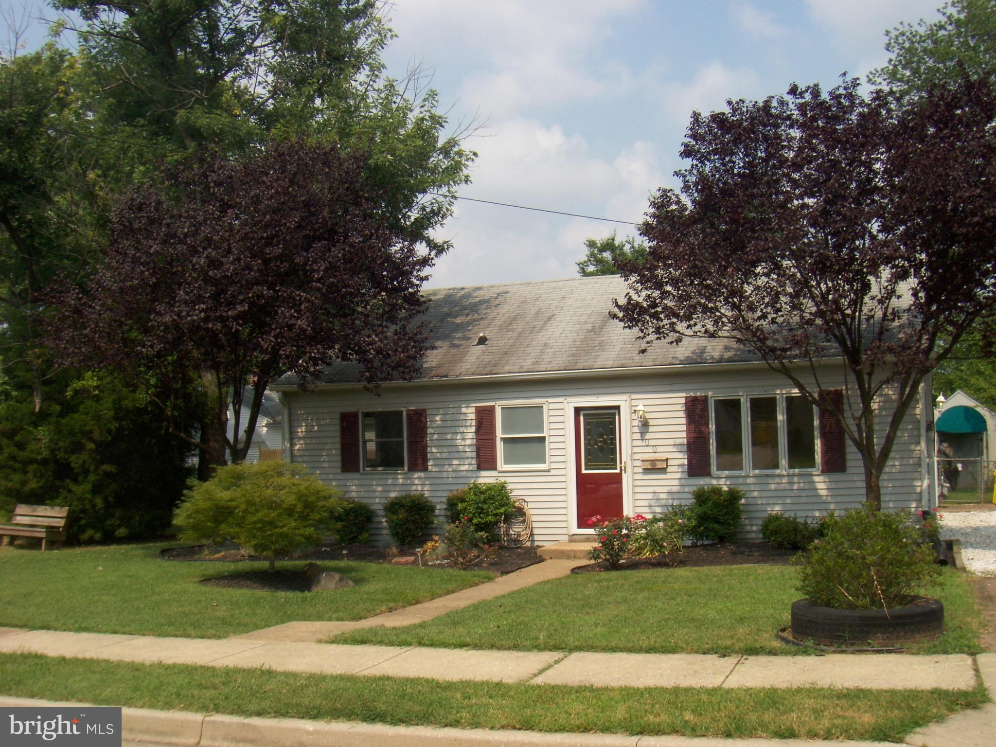 GLEN GARDENS - Residential