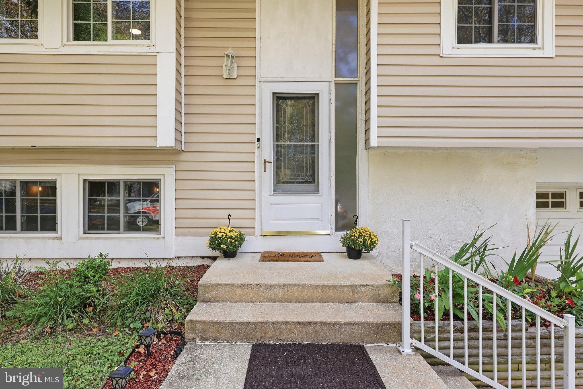 5459 BLUECOAT LANE