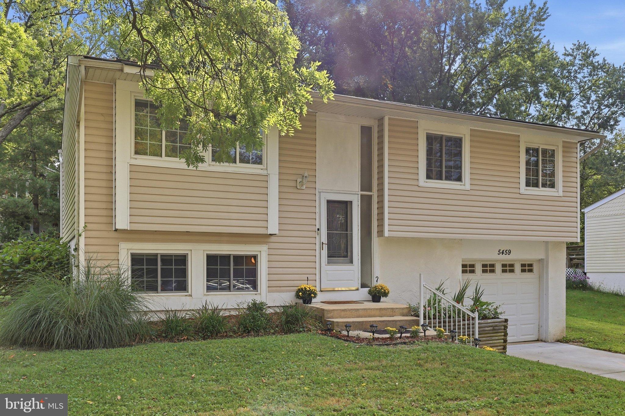 5459 BLUECOAT LANE