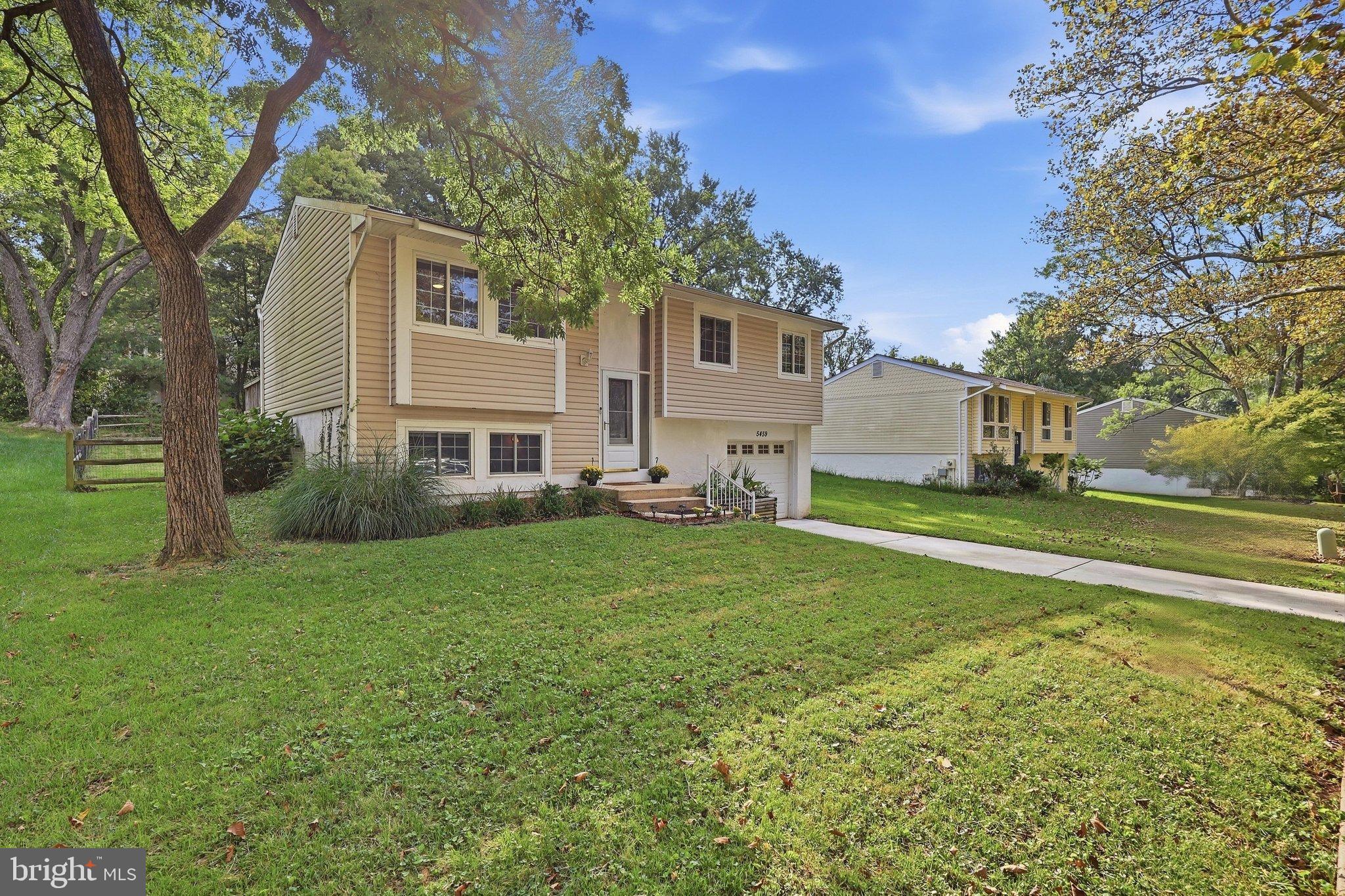 5459 BLUECOAT LANE