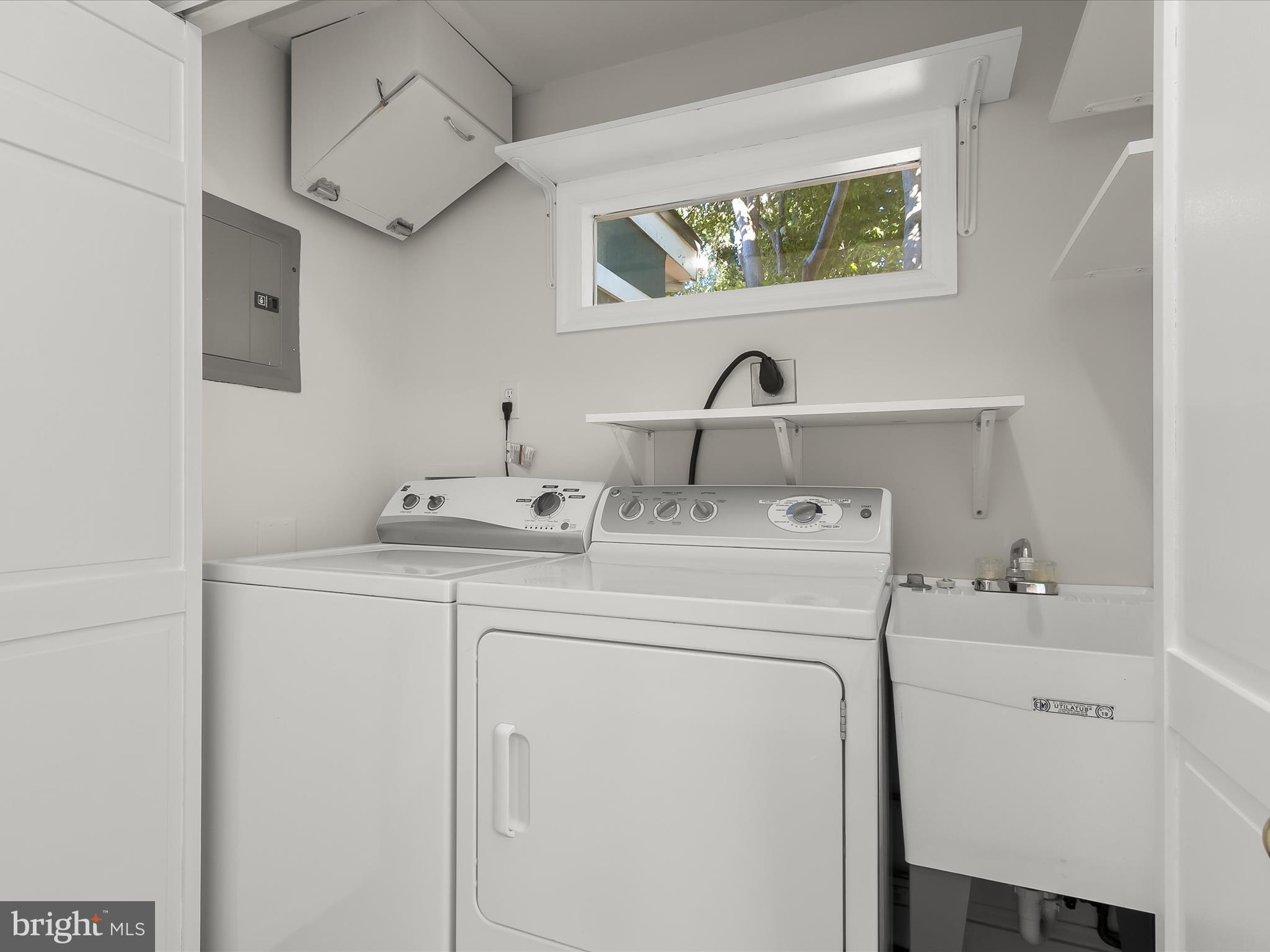 EDGEWOOD - Residential