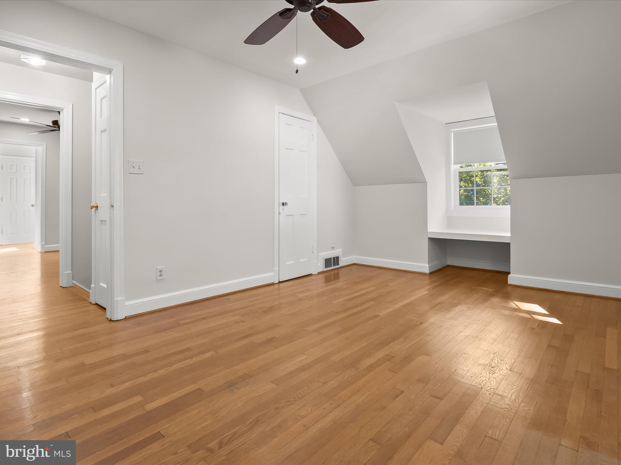 EDGEWOOD - Residential