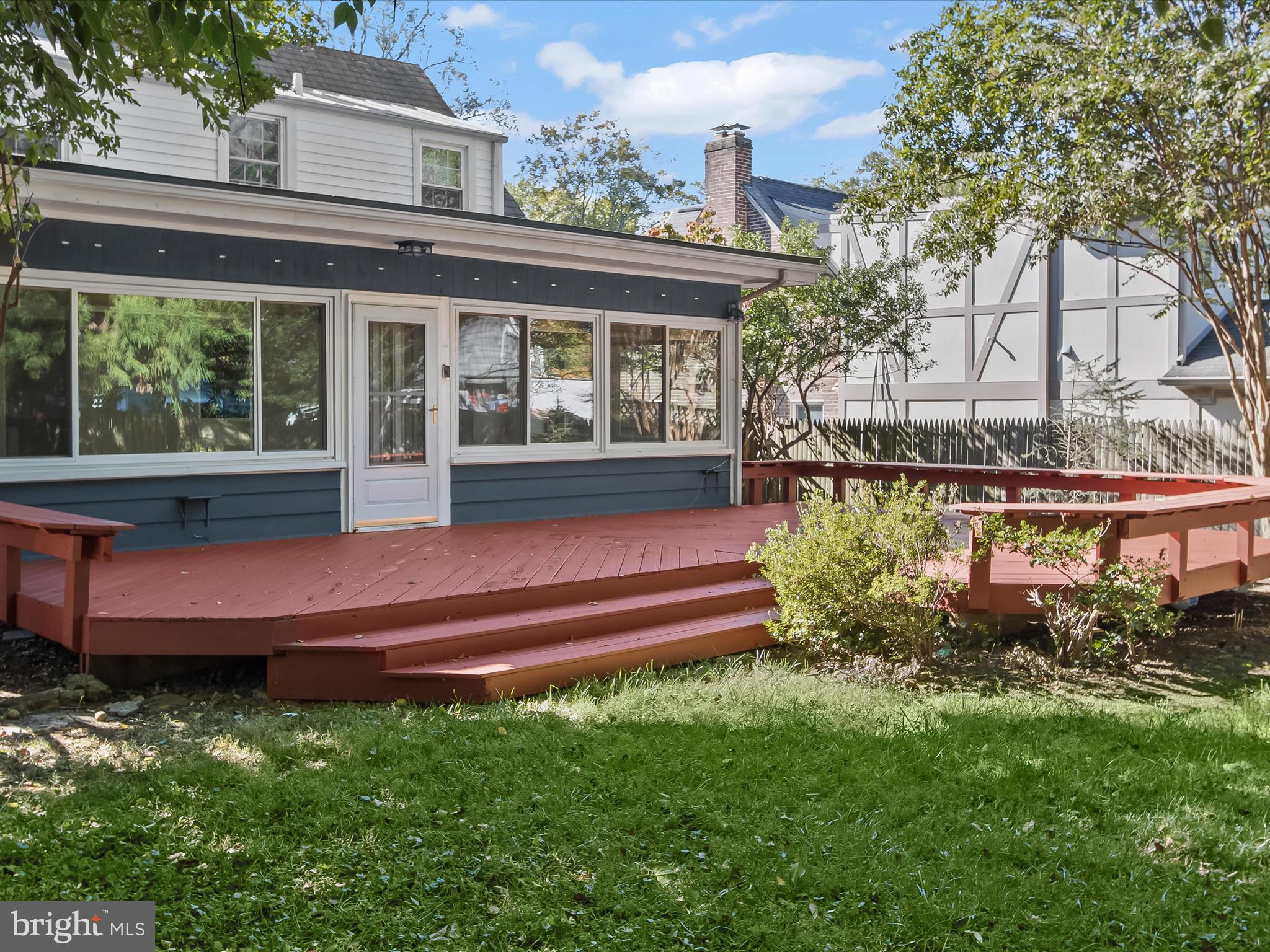 EDGEWOOD - Residential