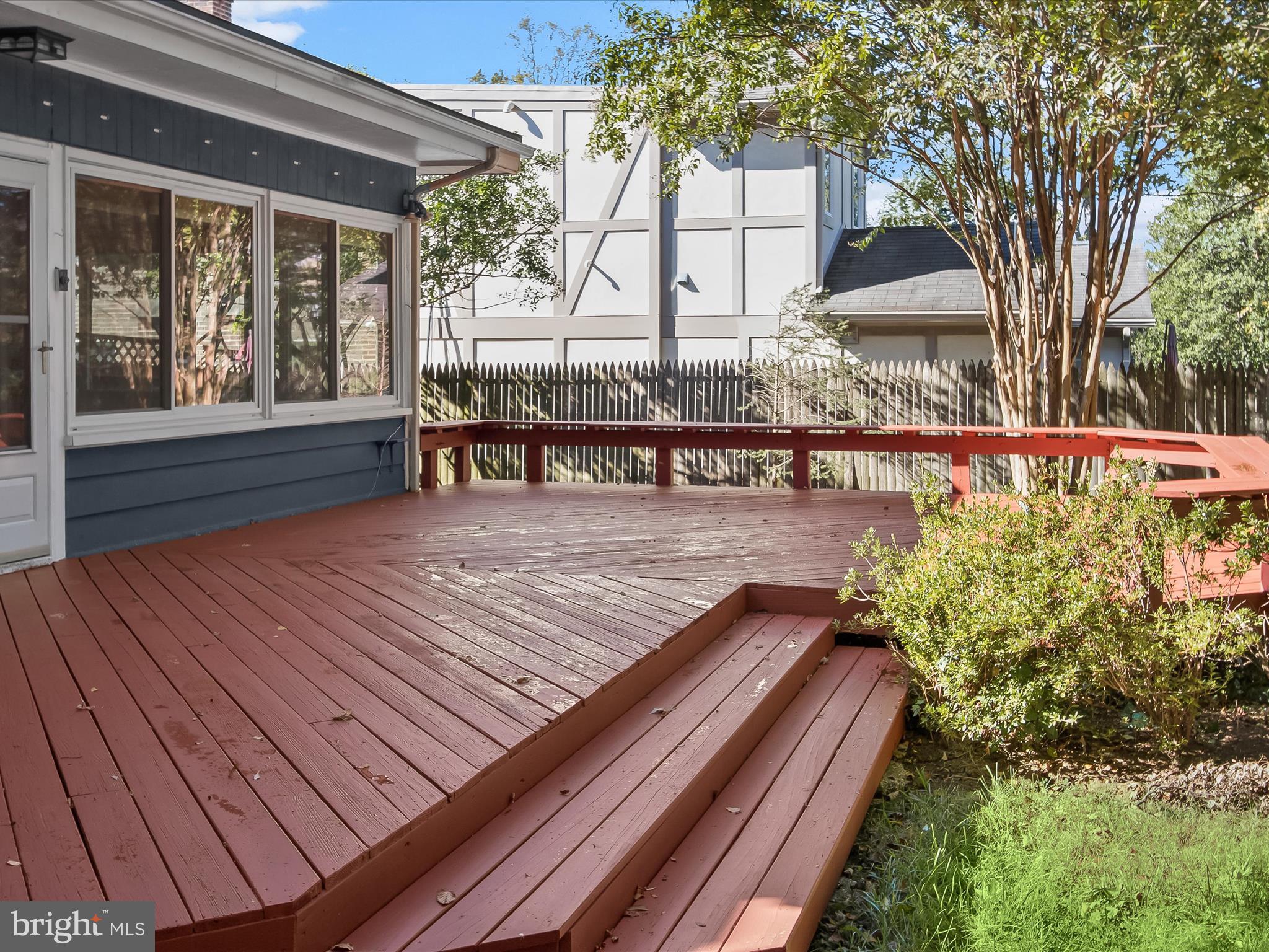 EDGEWOOD - Residential