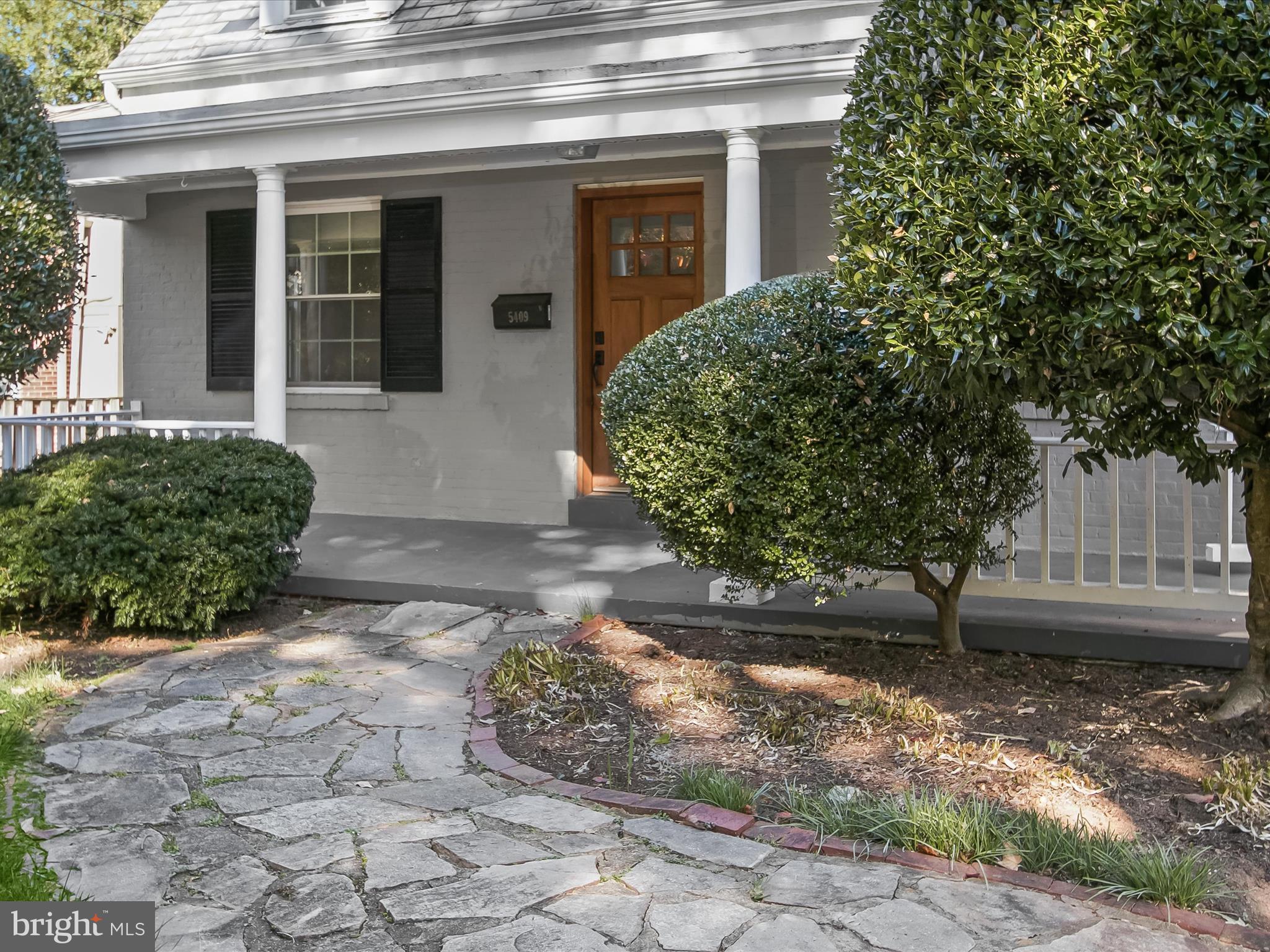 EDGEWOOD - Residential