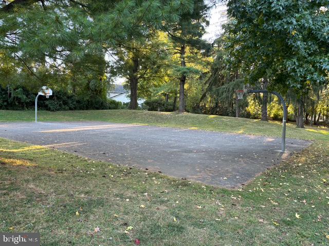 EDGEWOOD - Residential