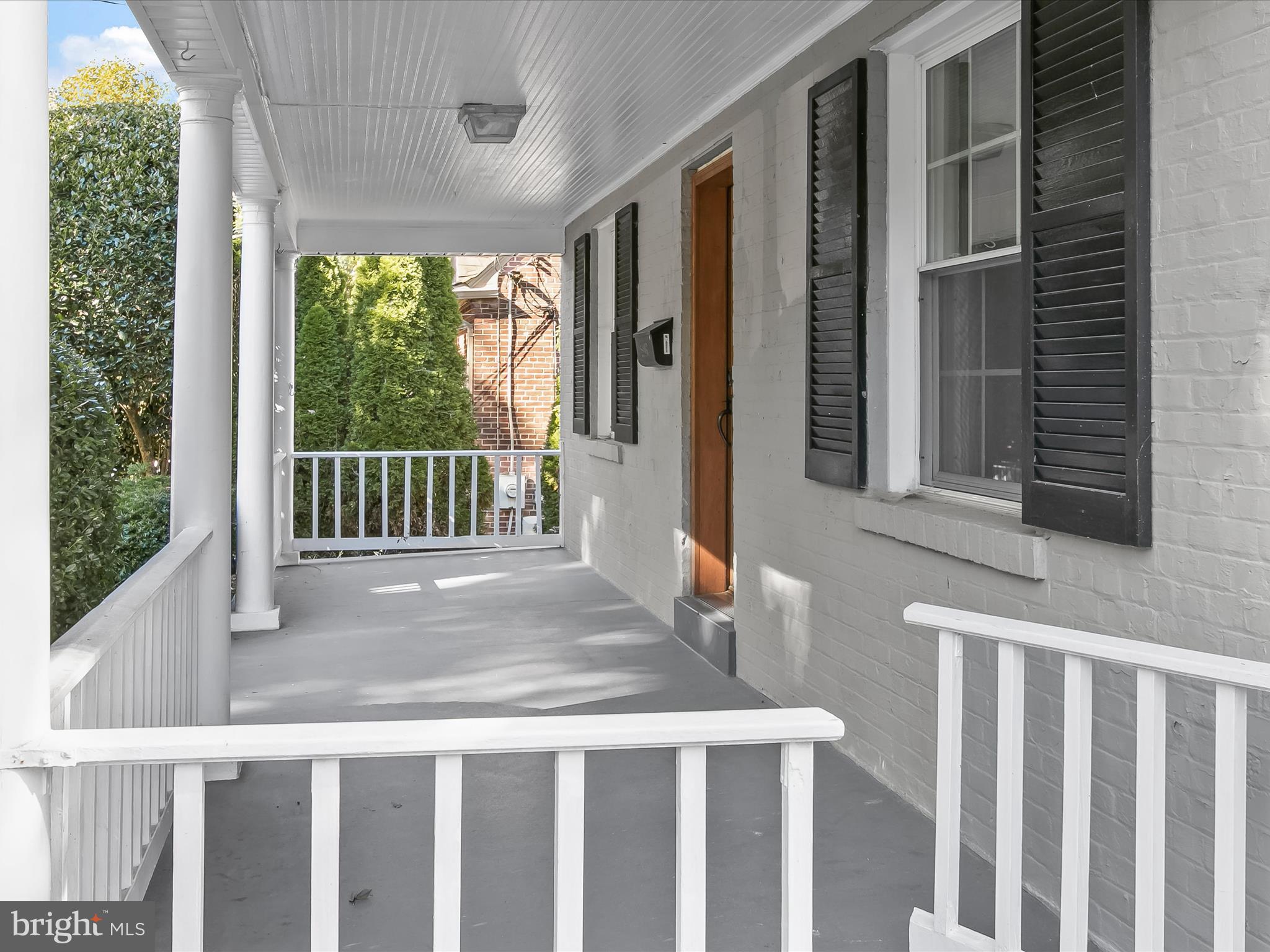 EDGEWOOD - Residential