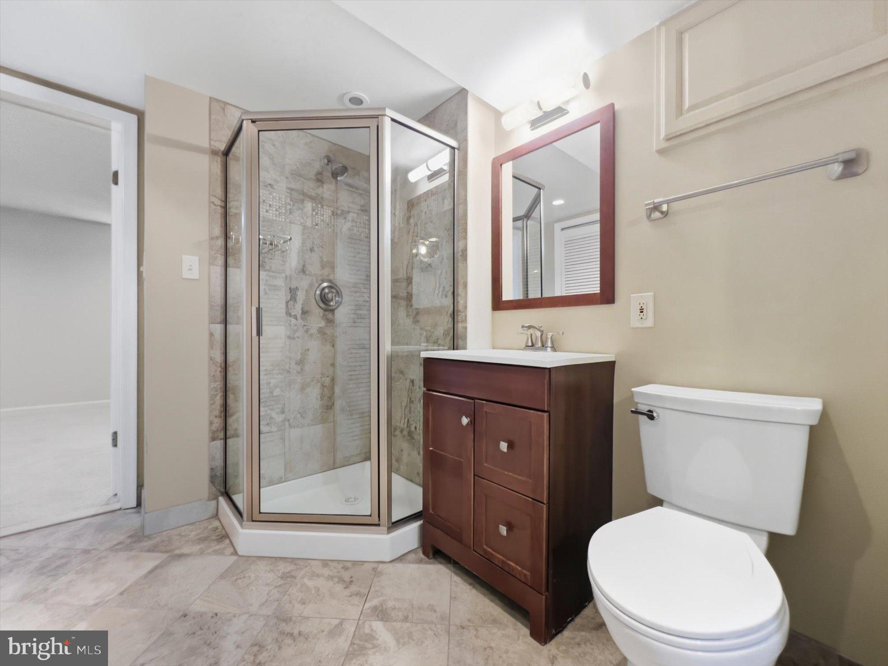 EDGEWOOD - Residential