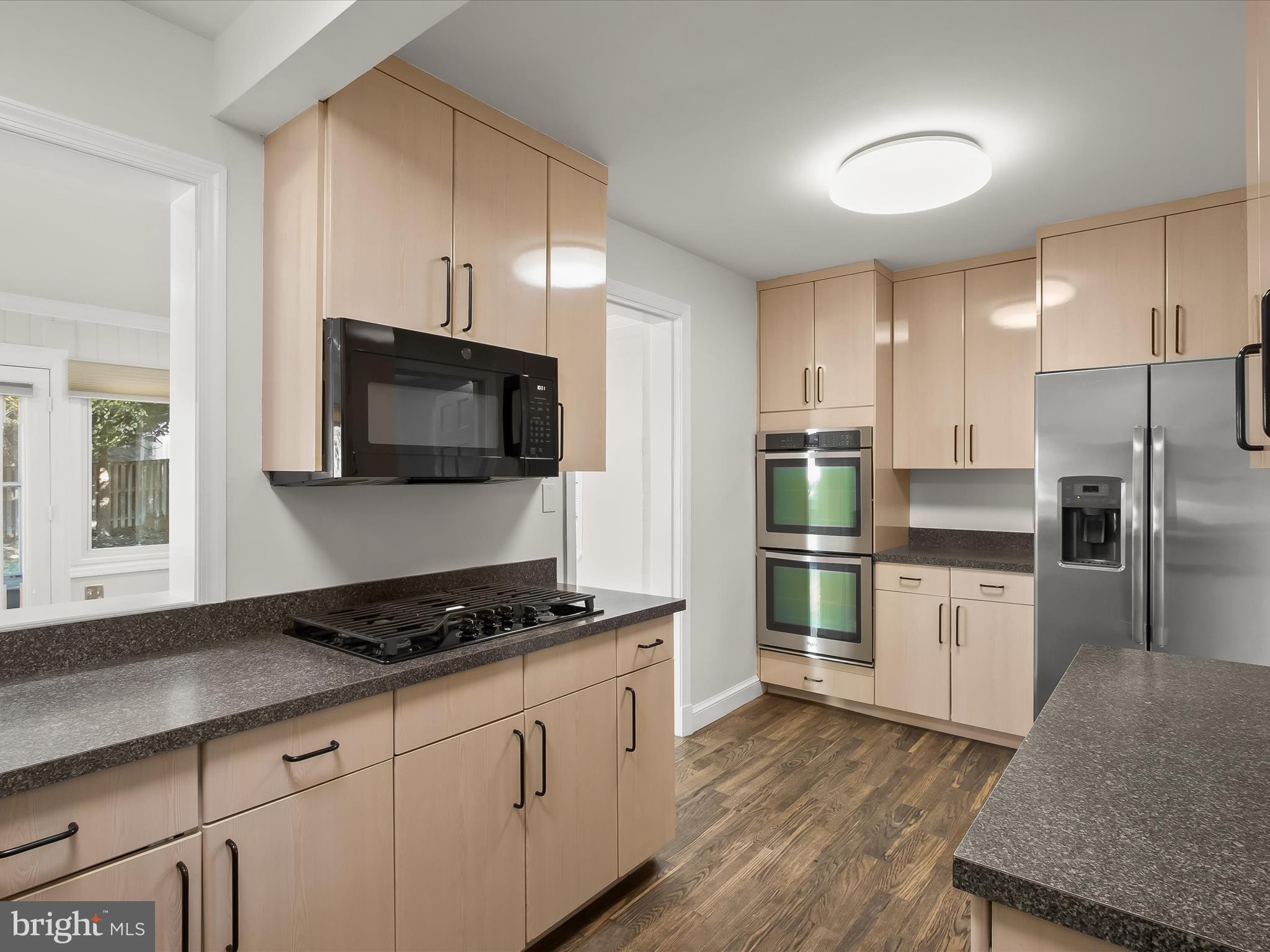 EDGEWOOD - Residential