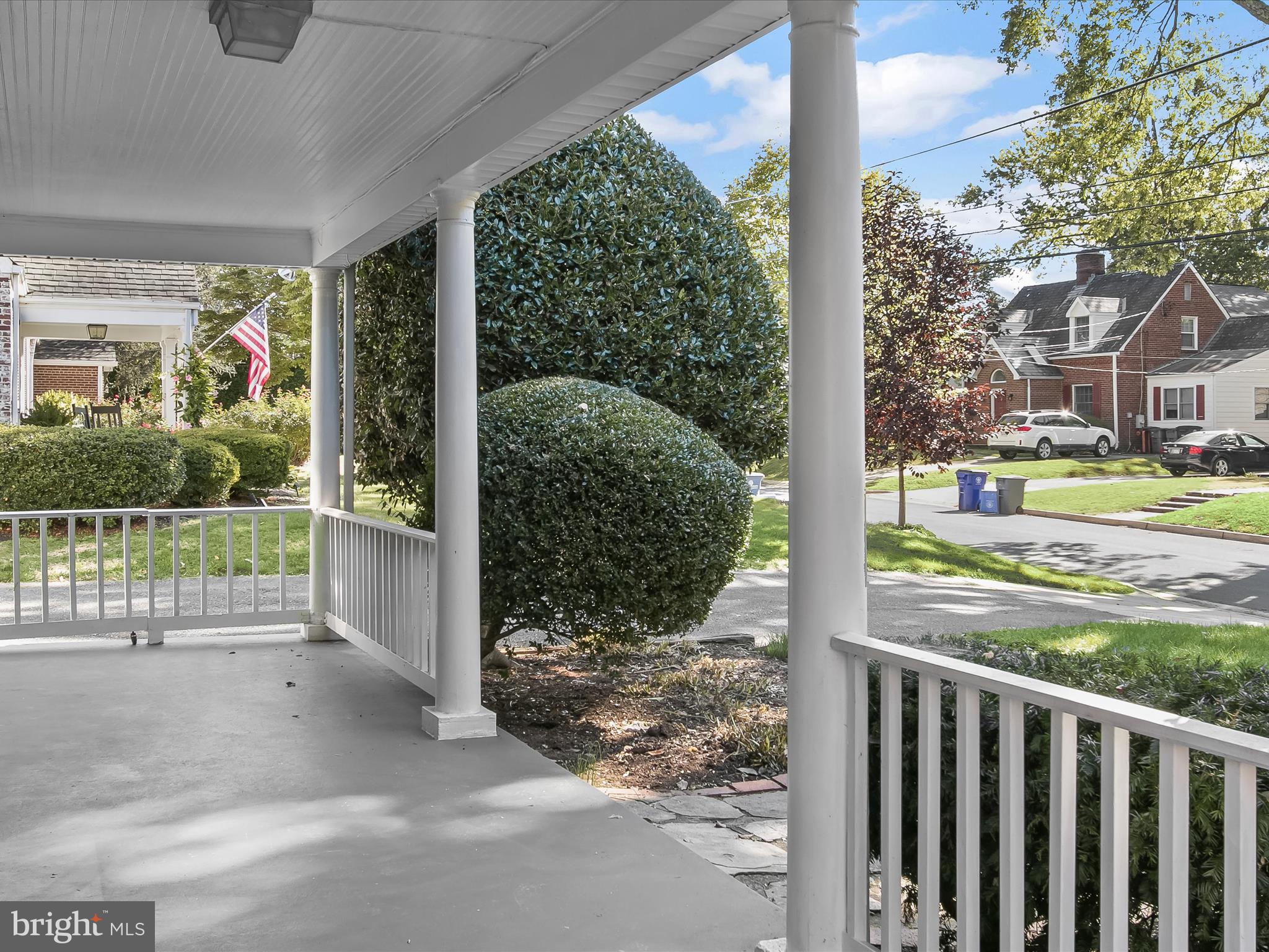 EDGEWOOD - Residential