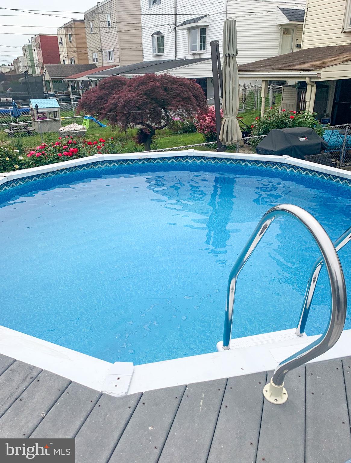 ACADEMY GARDENS - Residential