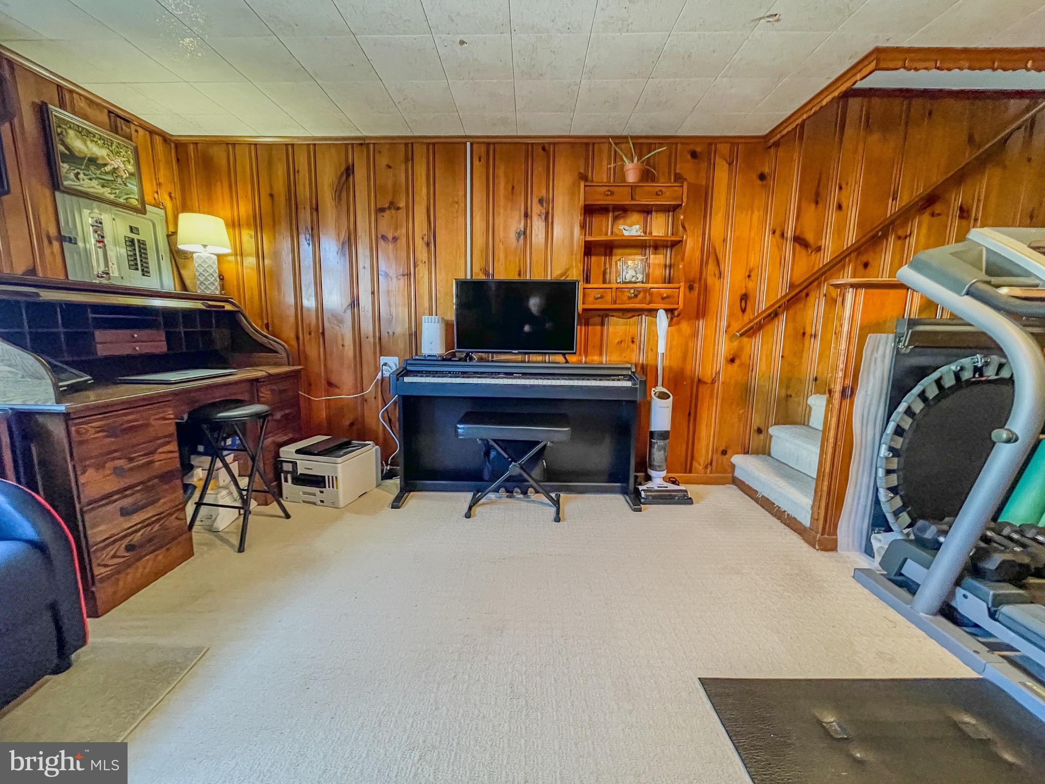 ACADEMY GARDENS - Residential