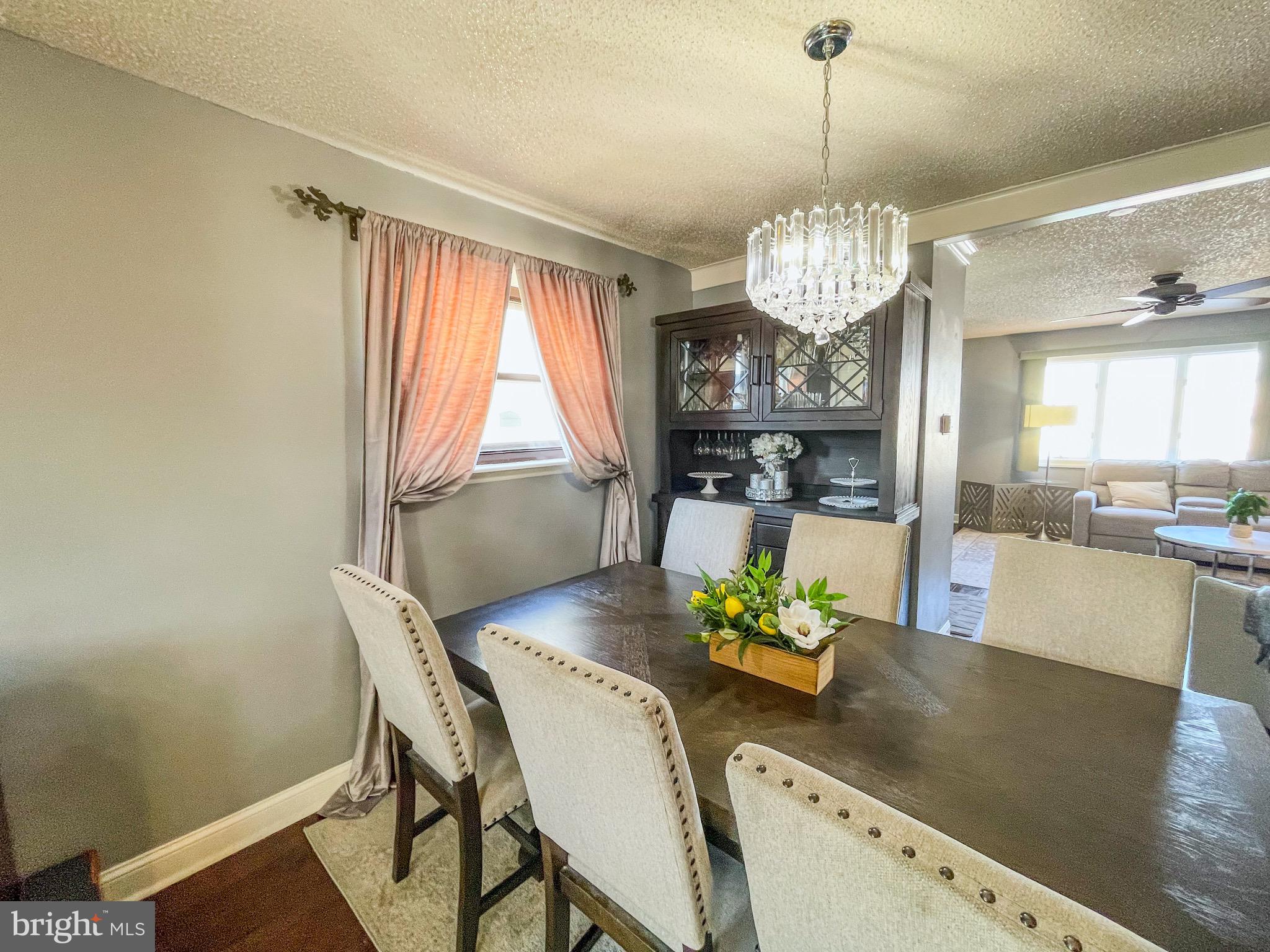 ACADEMY GARDENS - Residential