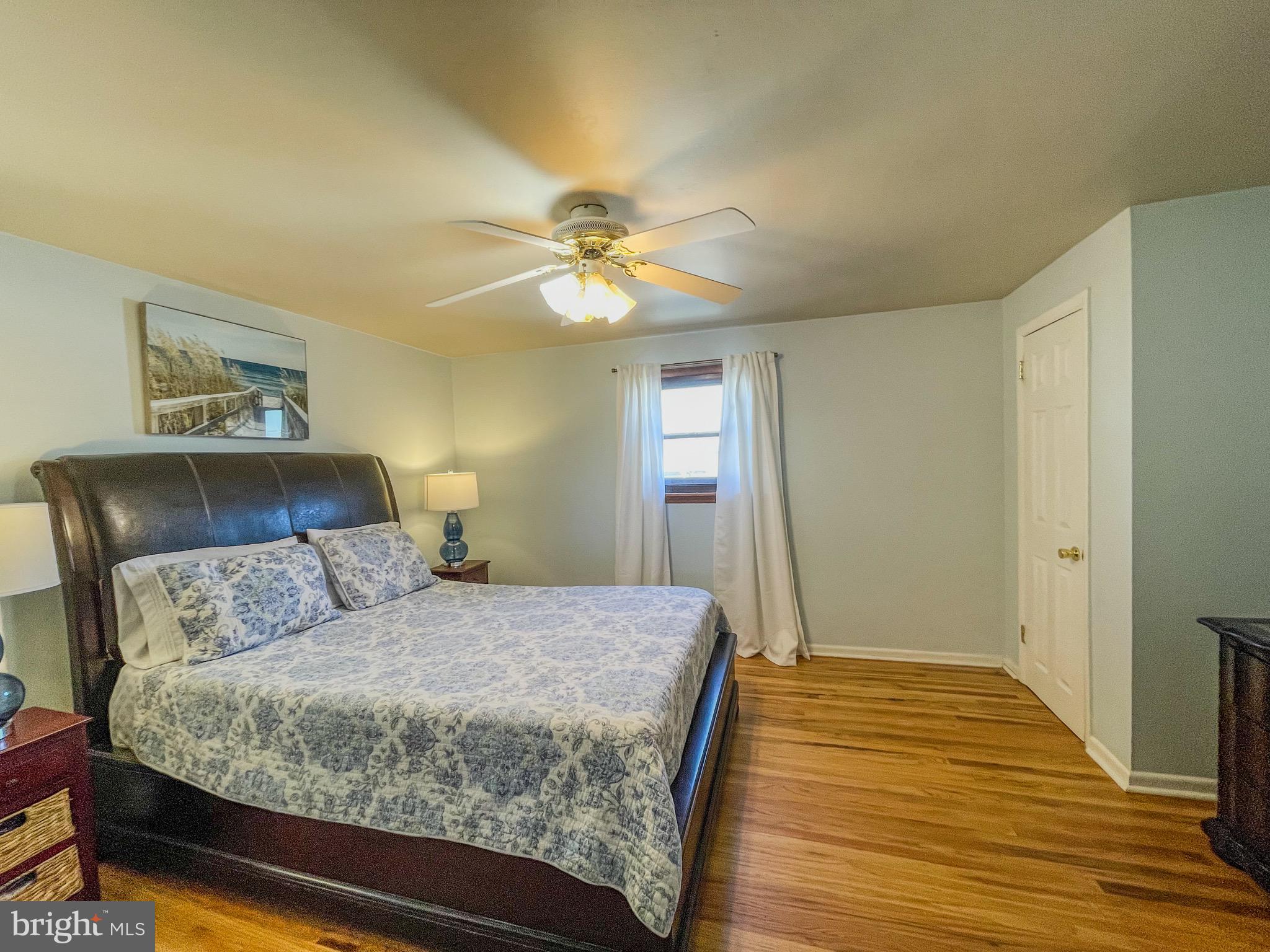 ACADEMY GARDENS - Residential