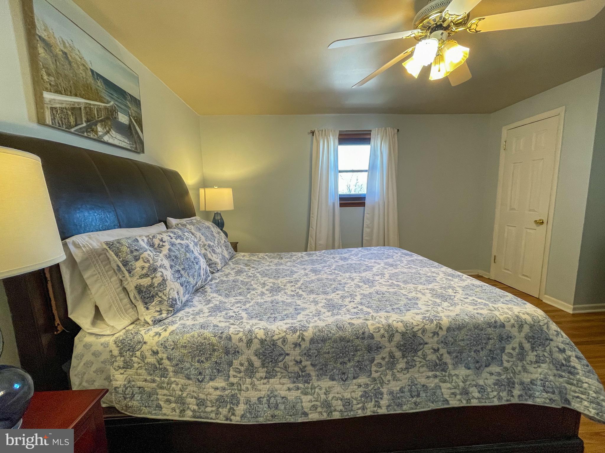 ACADEMY GARDENS - Residential