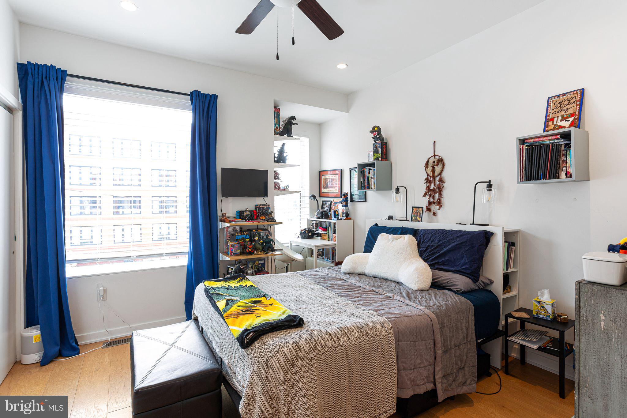 OLDE KENSINGTON - Residential