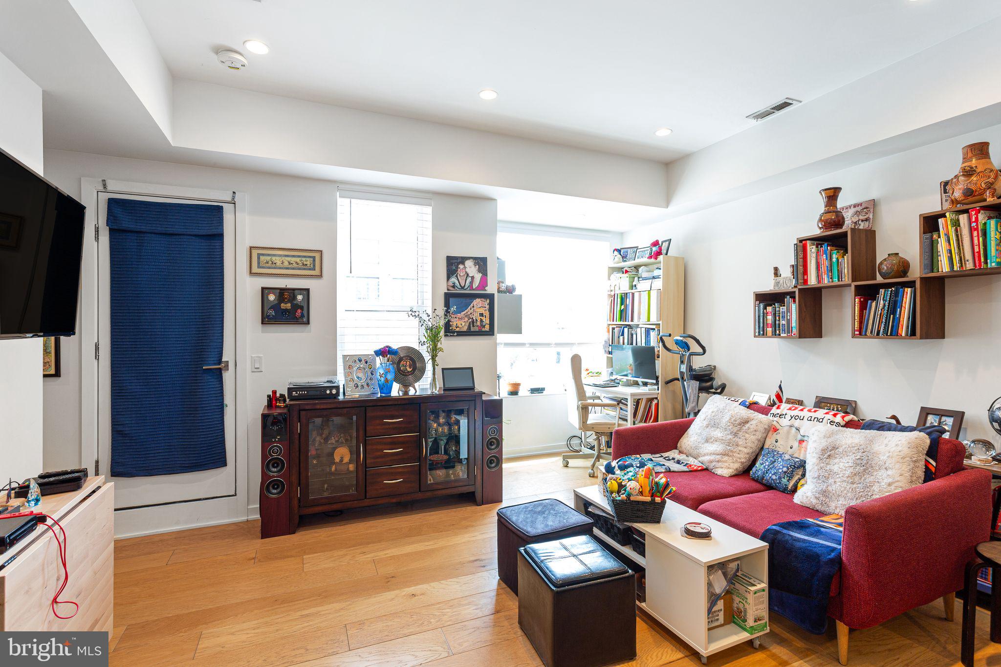 1500 N AMERICAN STREET C