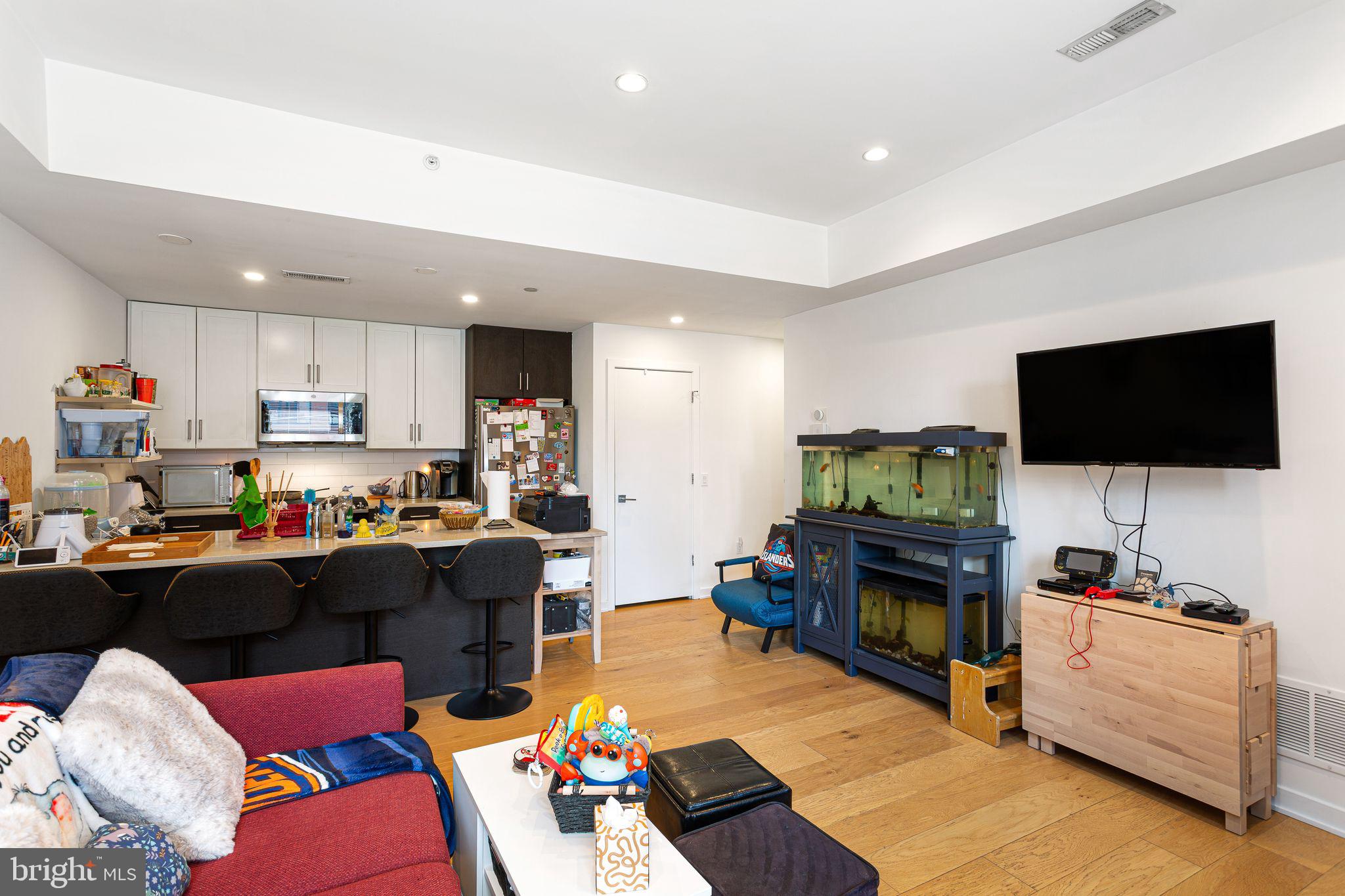OLDE KENSINGTON - Residential