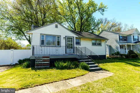 909 Longwood Avenue, Cherry Hill, NJ 08002 - MLS#: NJCD2091082