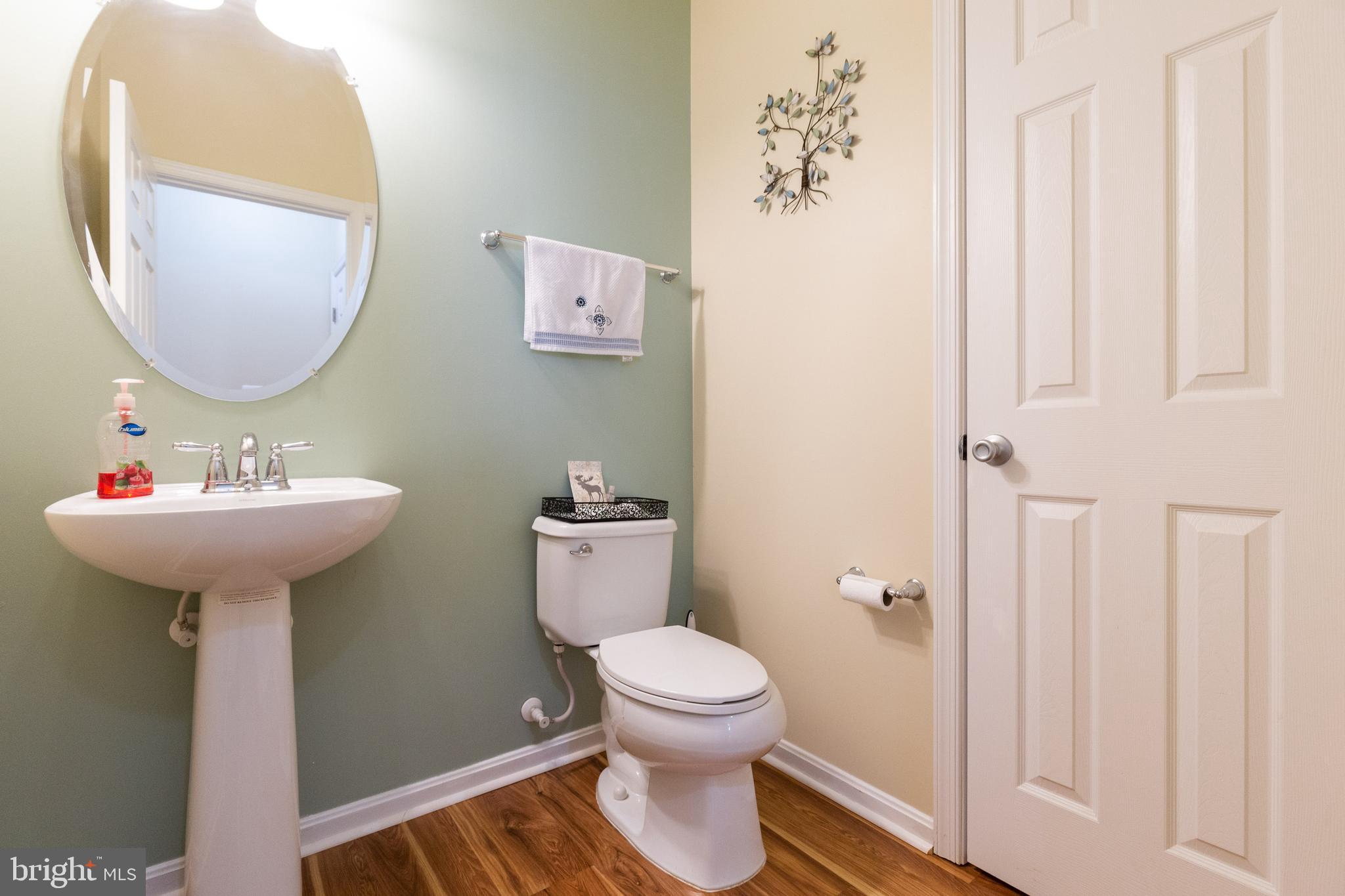 LEE SQUARE - Residential