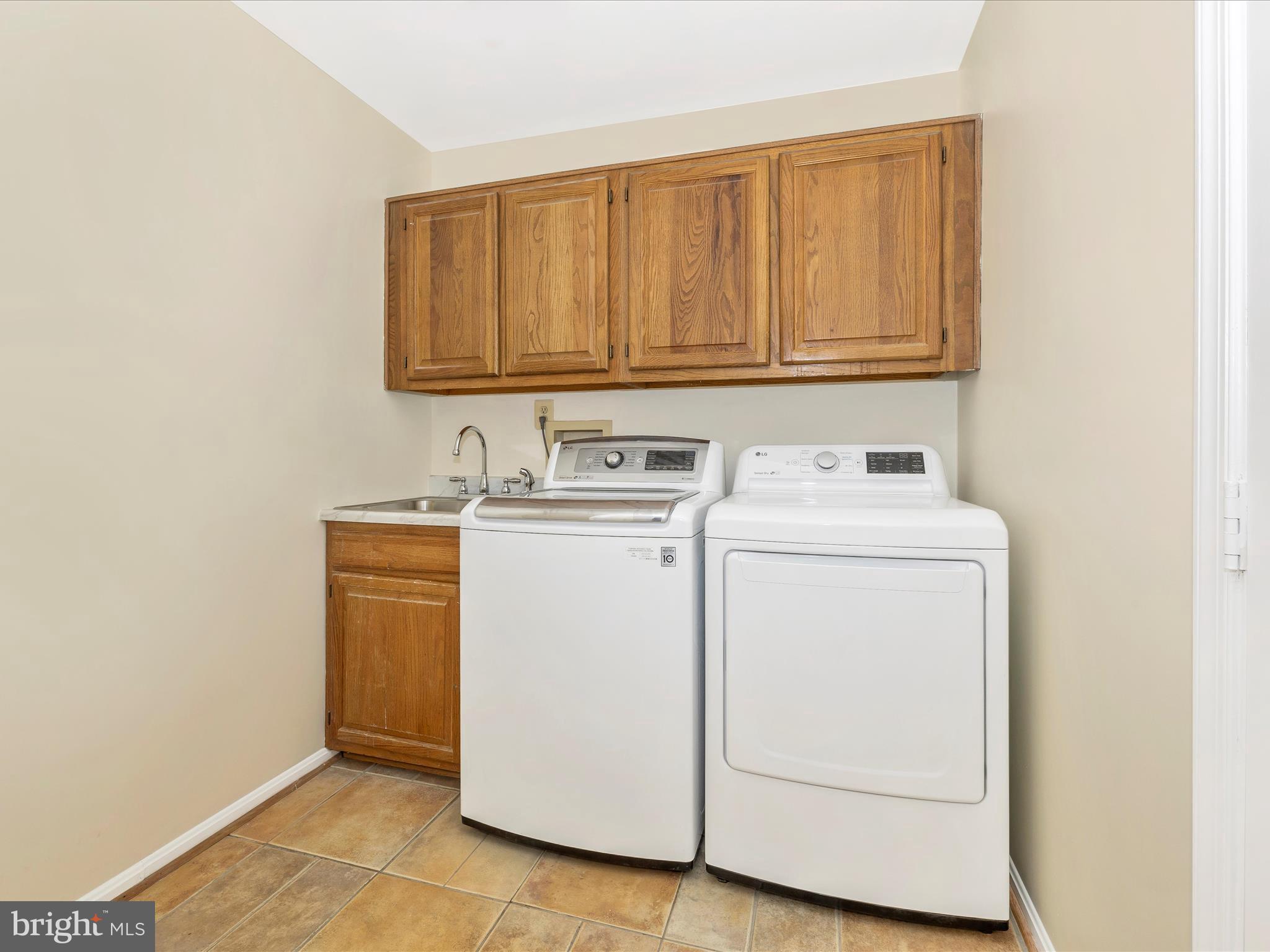 WATKINS OVERLOOK - Residential