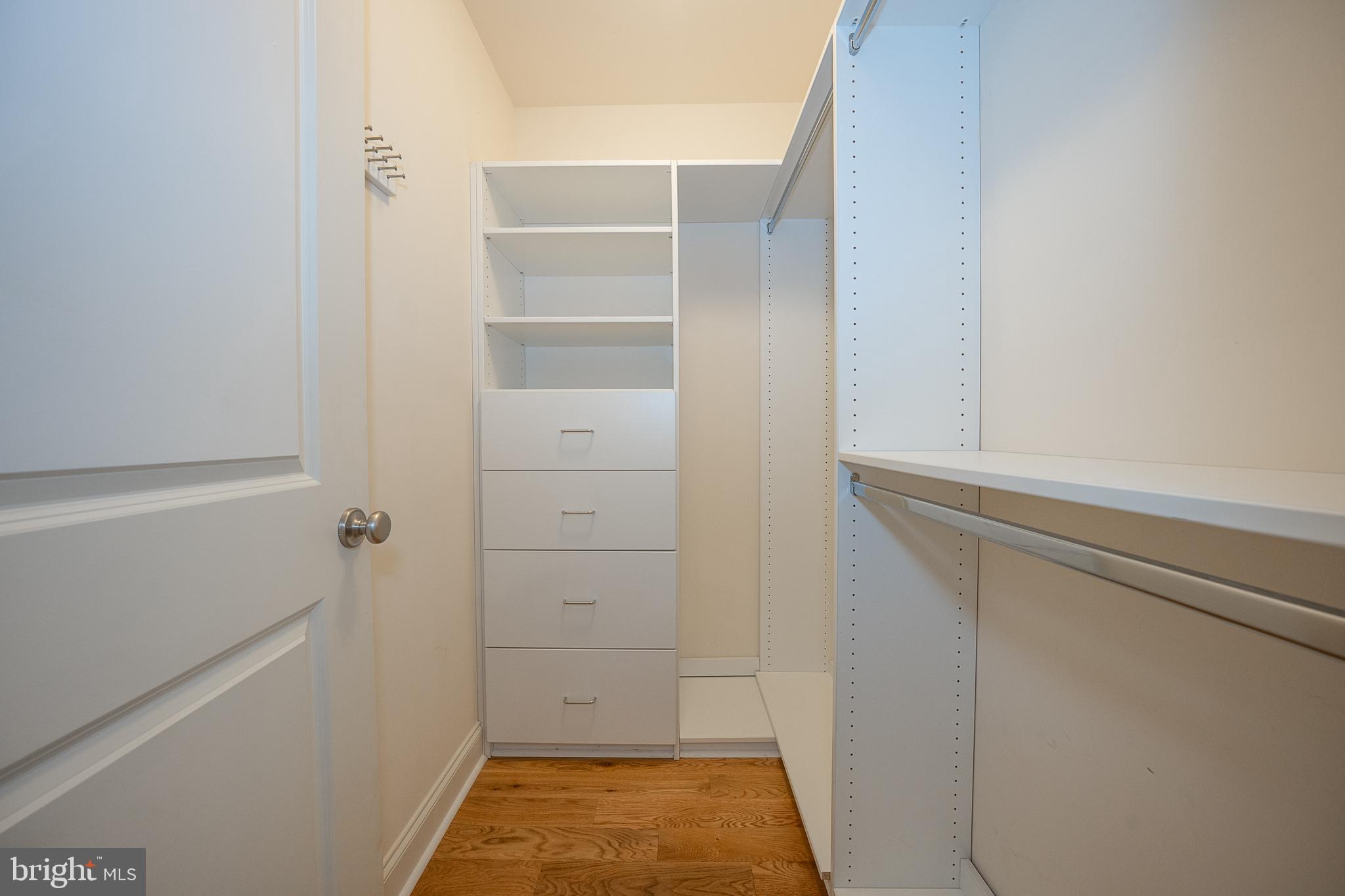 PARKVIEW - Residential