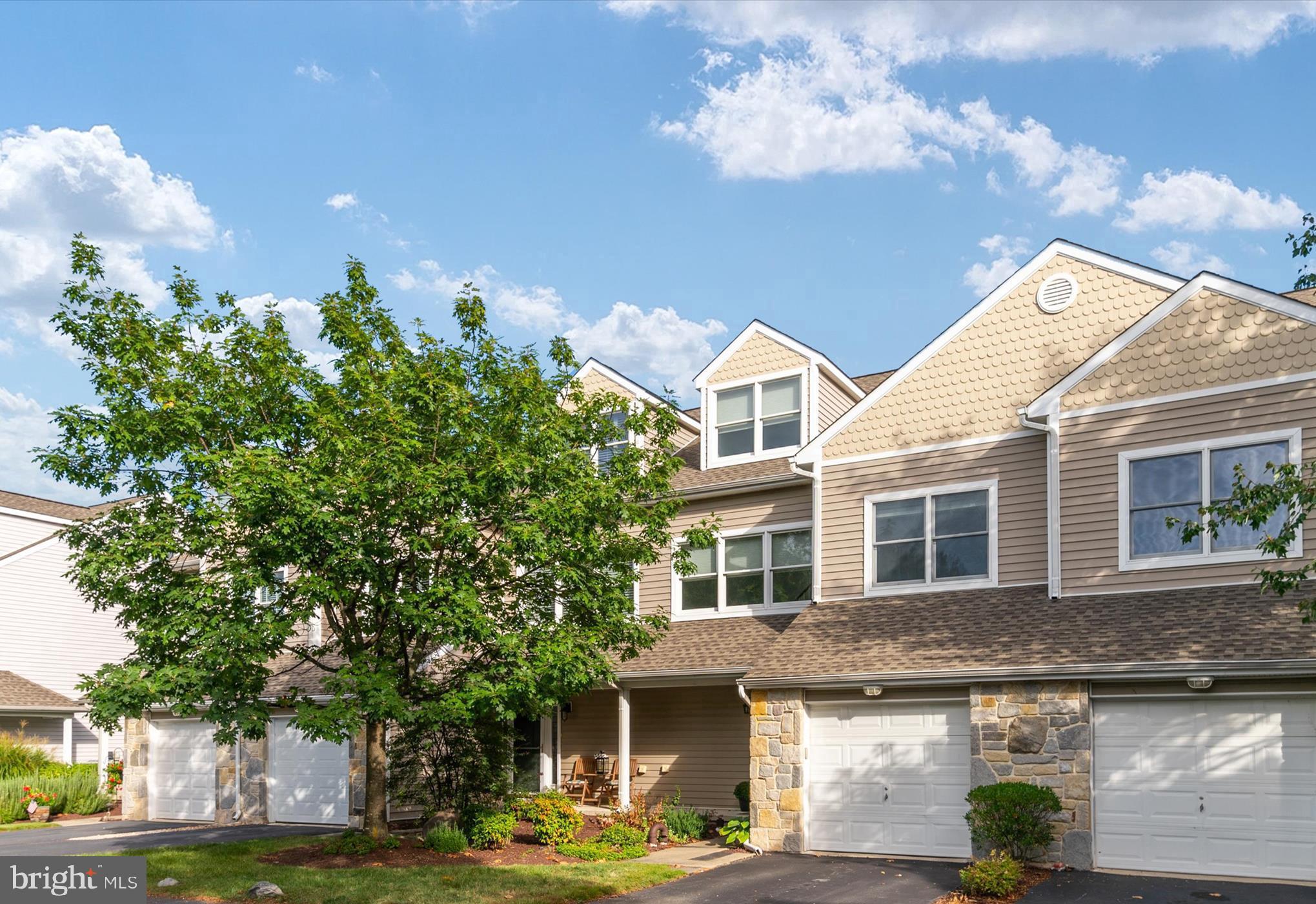 BAYSIDE MARINA - Residential