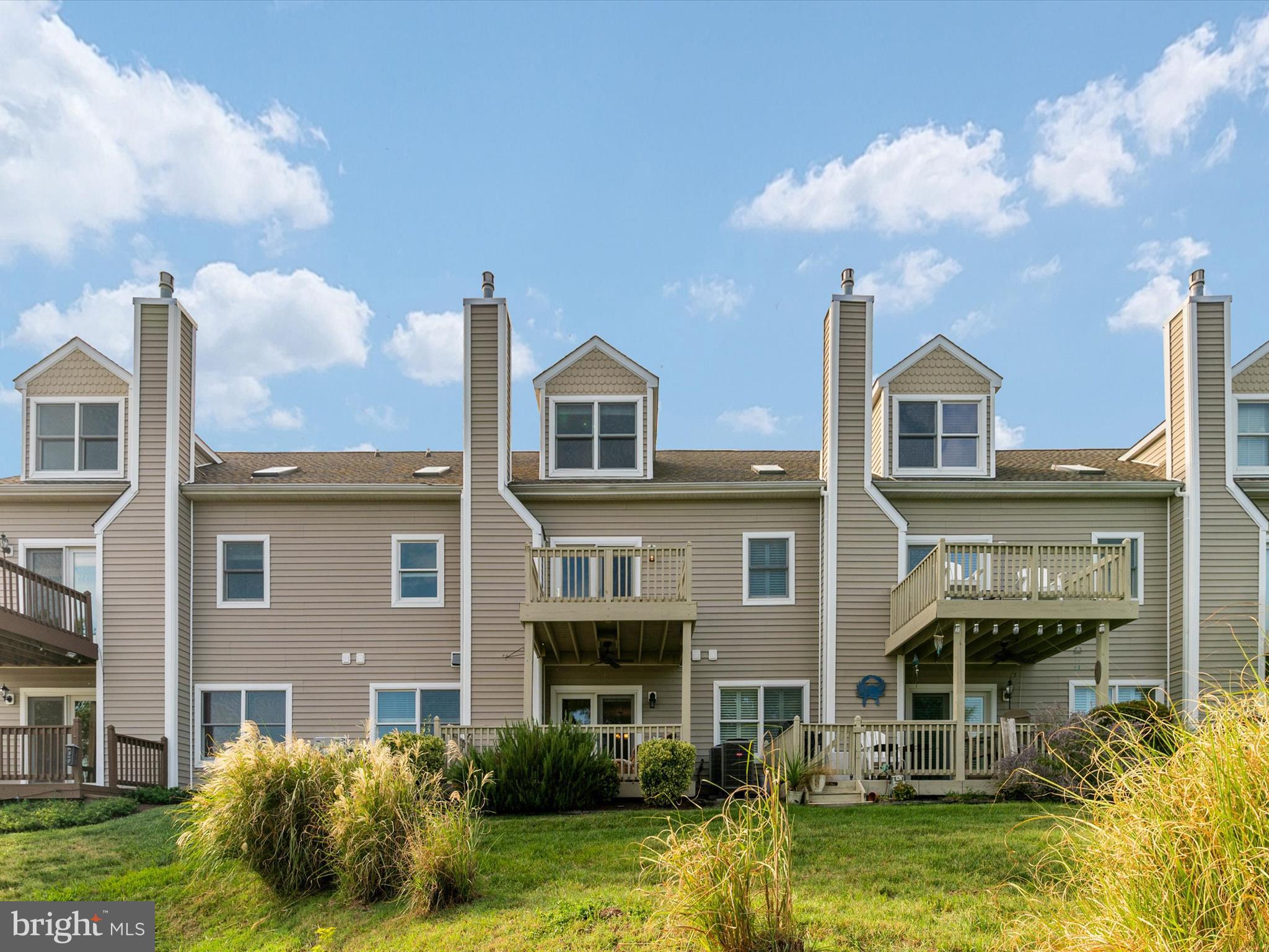 BAYSIDE MARINA - Residential