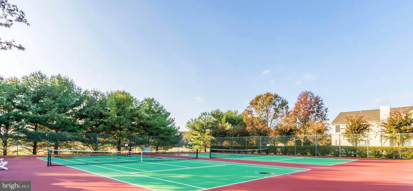 BAYSIDE MARINA - Residential