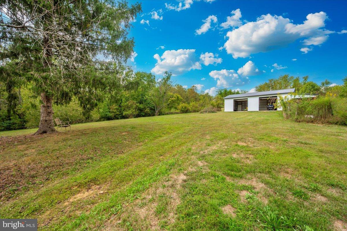 MYERSVILLE - Residential