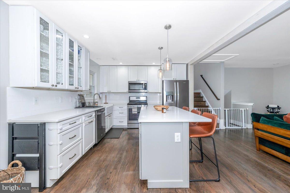 MYERSVILLE - Residential