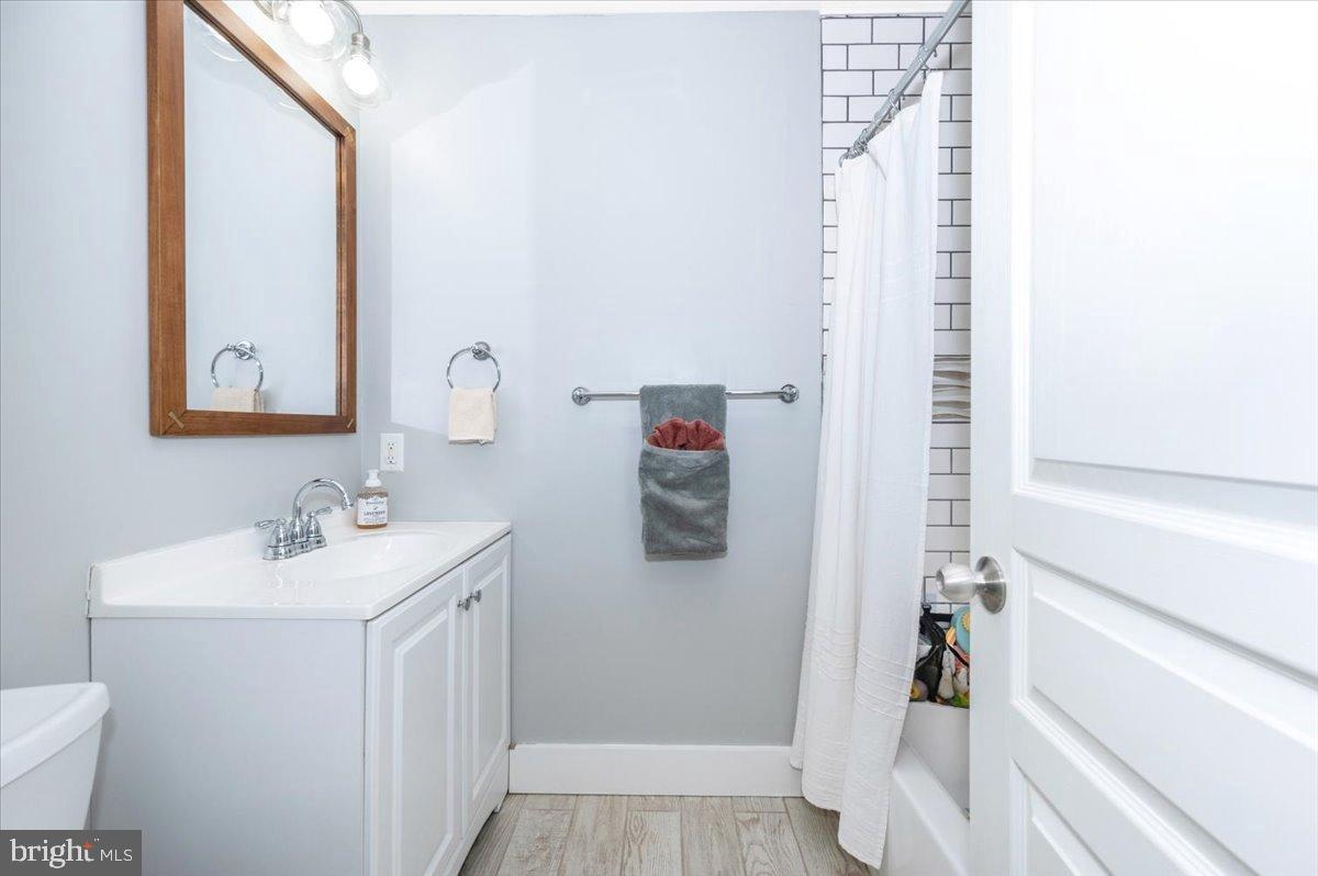 MYERSVILLE - Residential