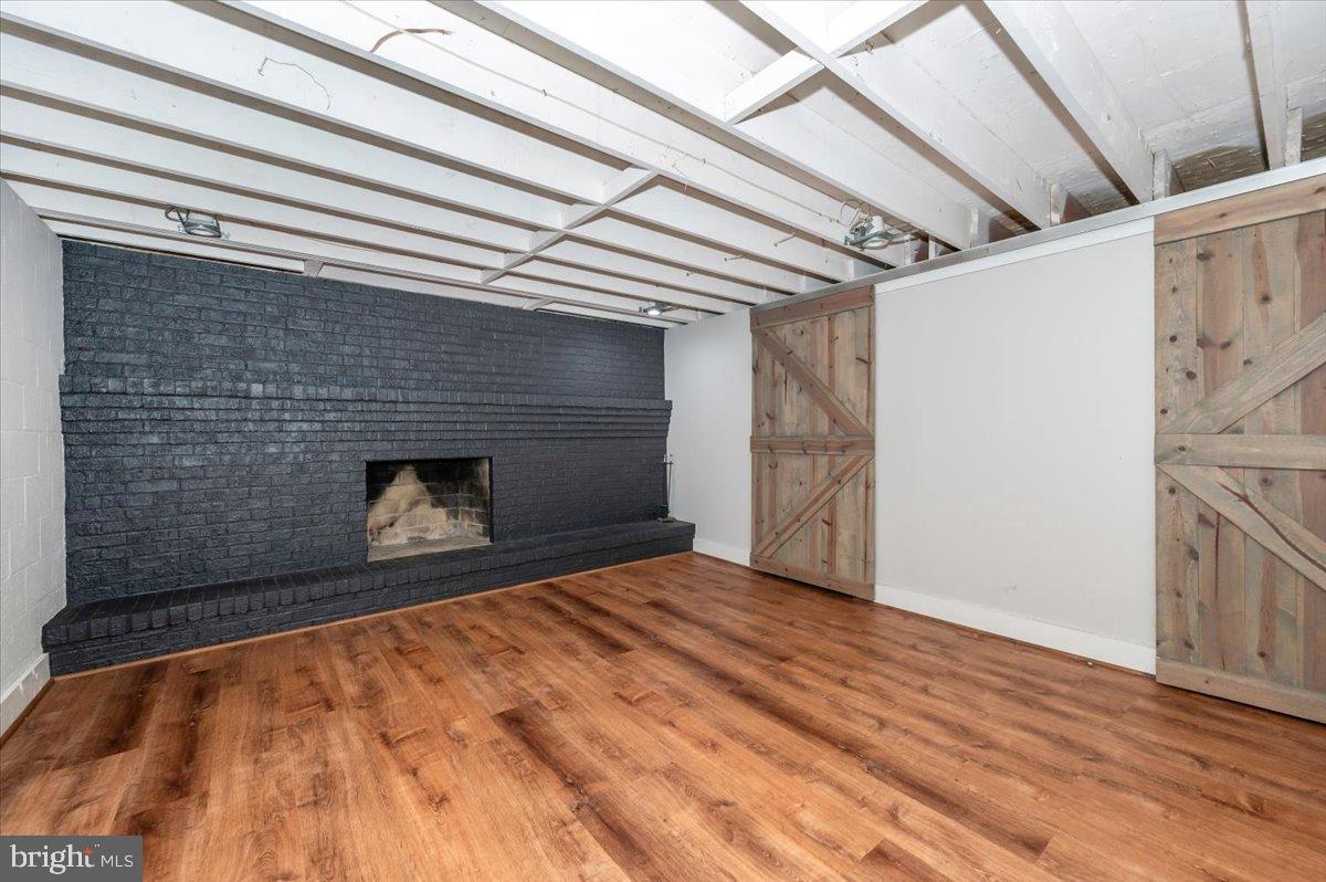 MYERSVILLE - Residential