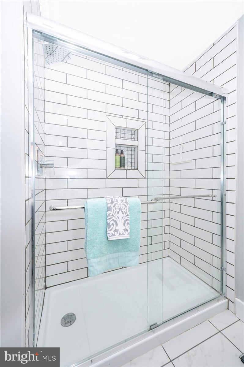 MYERSVILLE - Residential