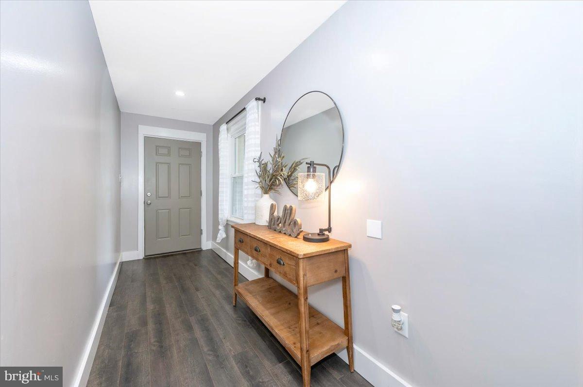 MYERSVILLE - Residential