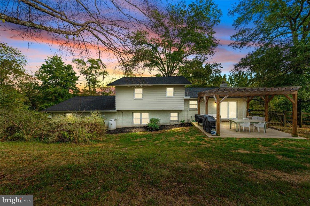 MYERSVILLE - Residential