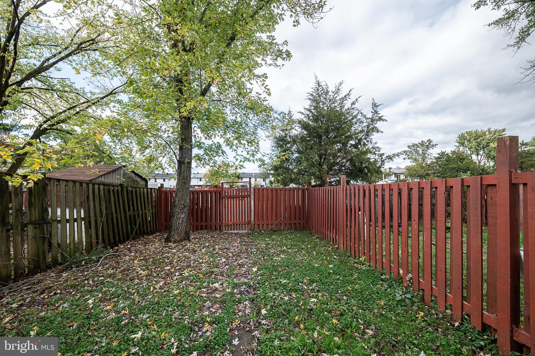 STERLING  PARK - Residential