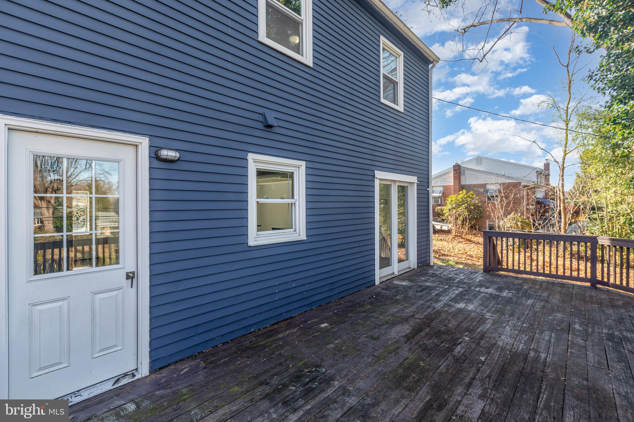 MT ALLEN HEIGHTS - Residential