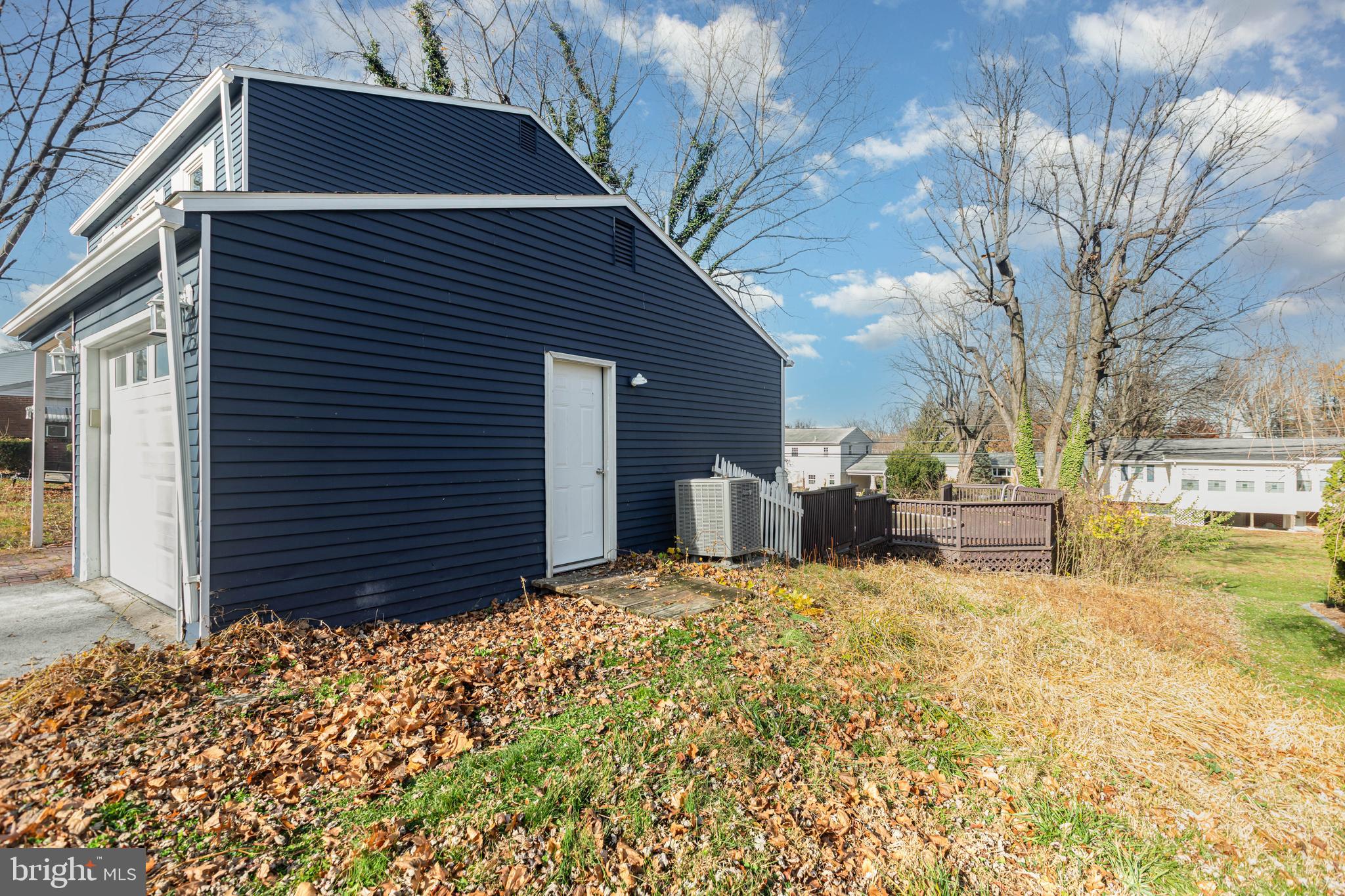 MT ALLEN HEIGHTS - Residential