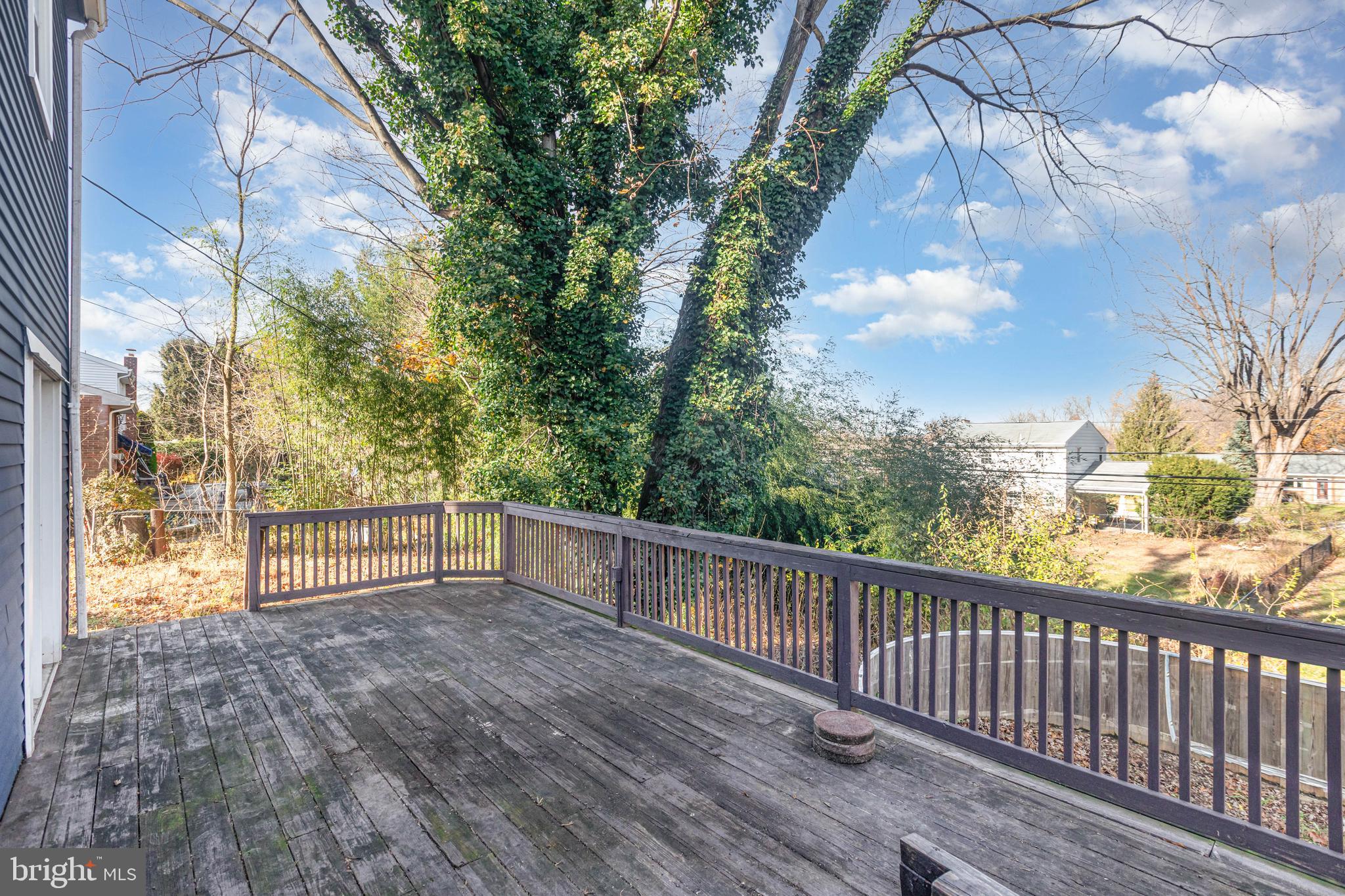 MT ALLEN HEIGHTS - Residential