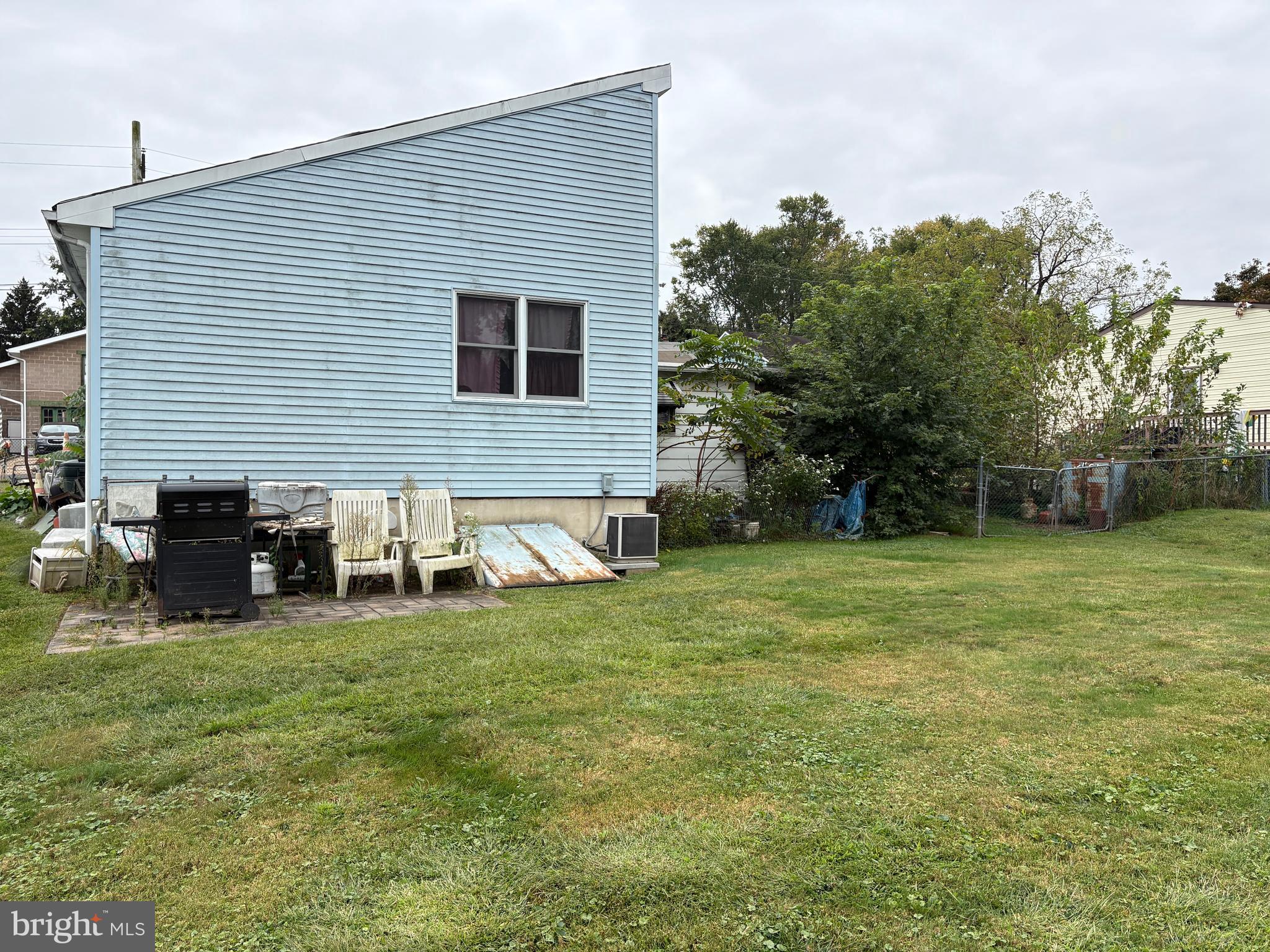 NESHAMINY FALLS - Residential