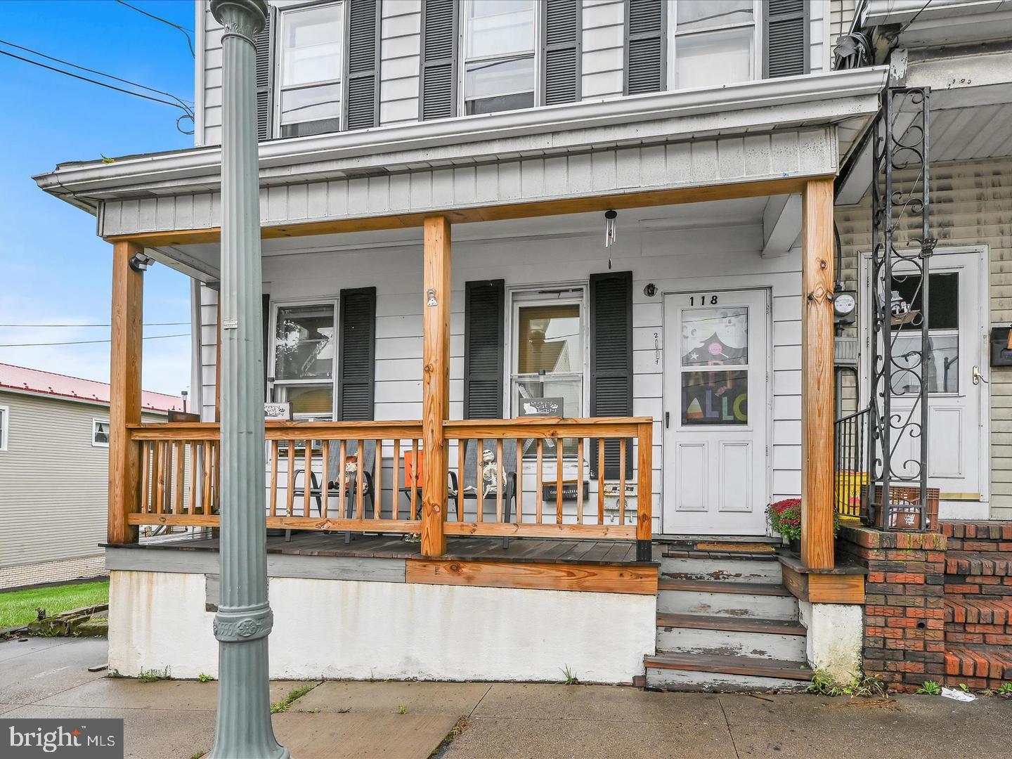 118 S LEHIGH AVENUE
