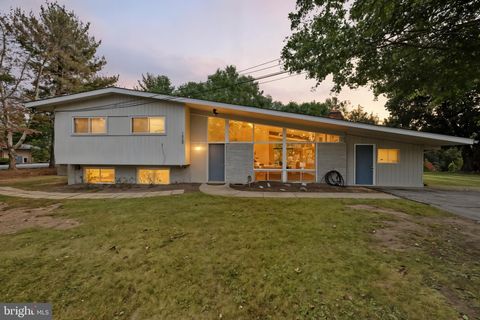 1920 BONIFANT ROAD SILVER SPRING MD 20906