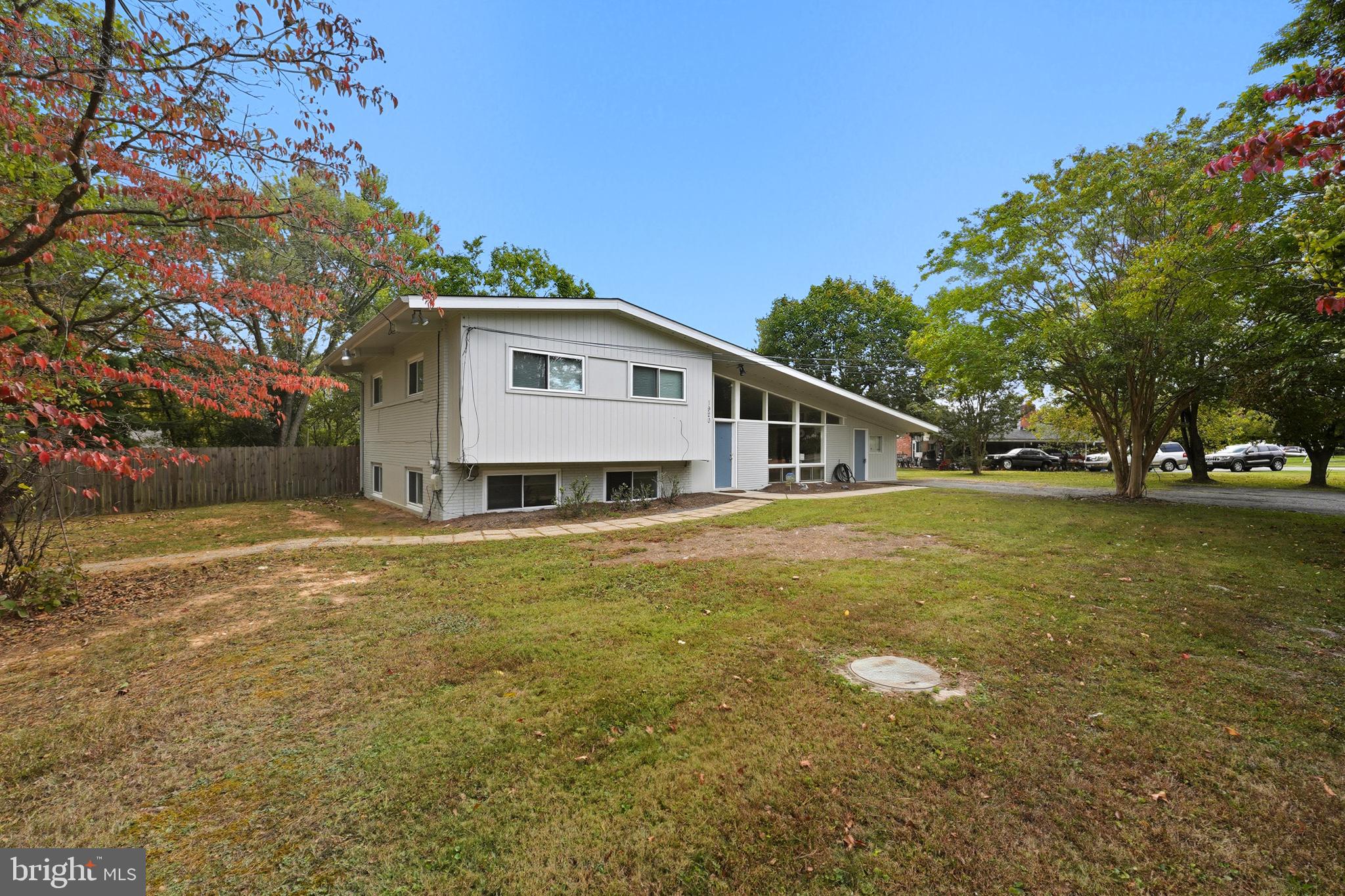 1920 BONIFANT ROAD