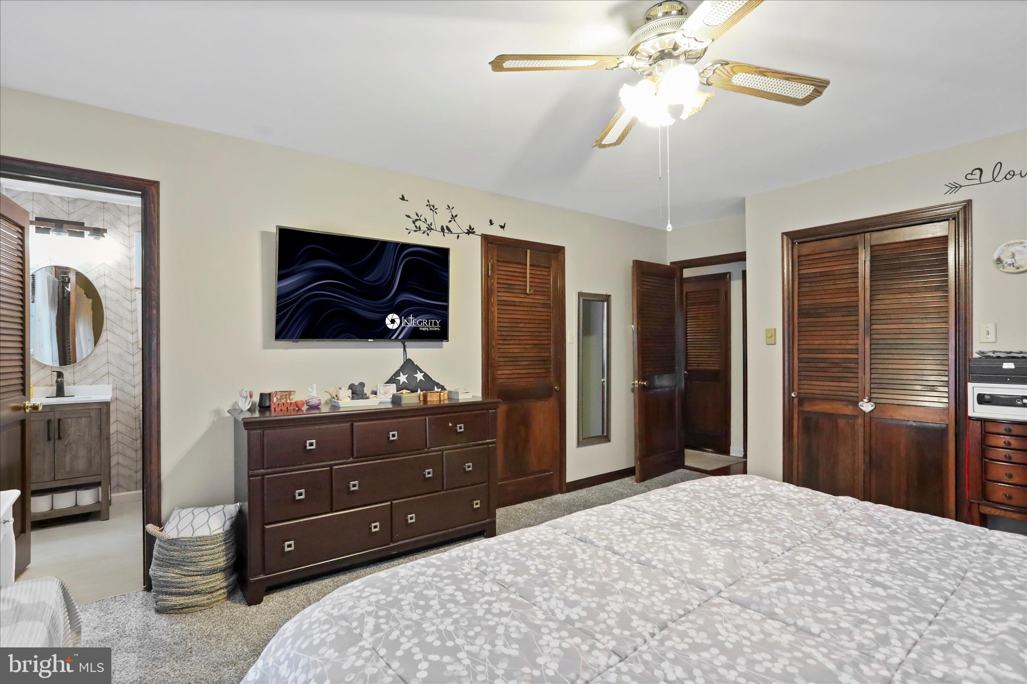 MEADOWBROOK - Residential