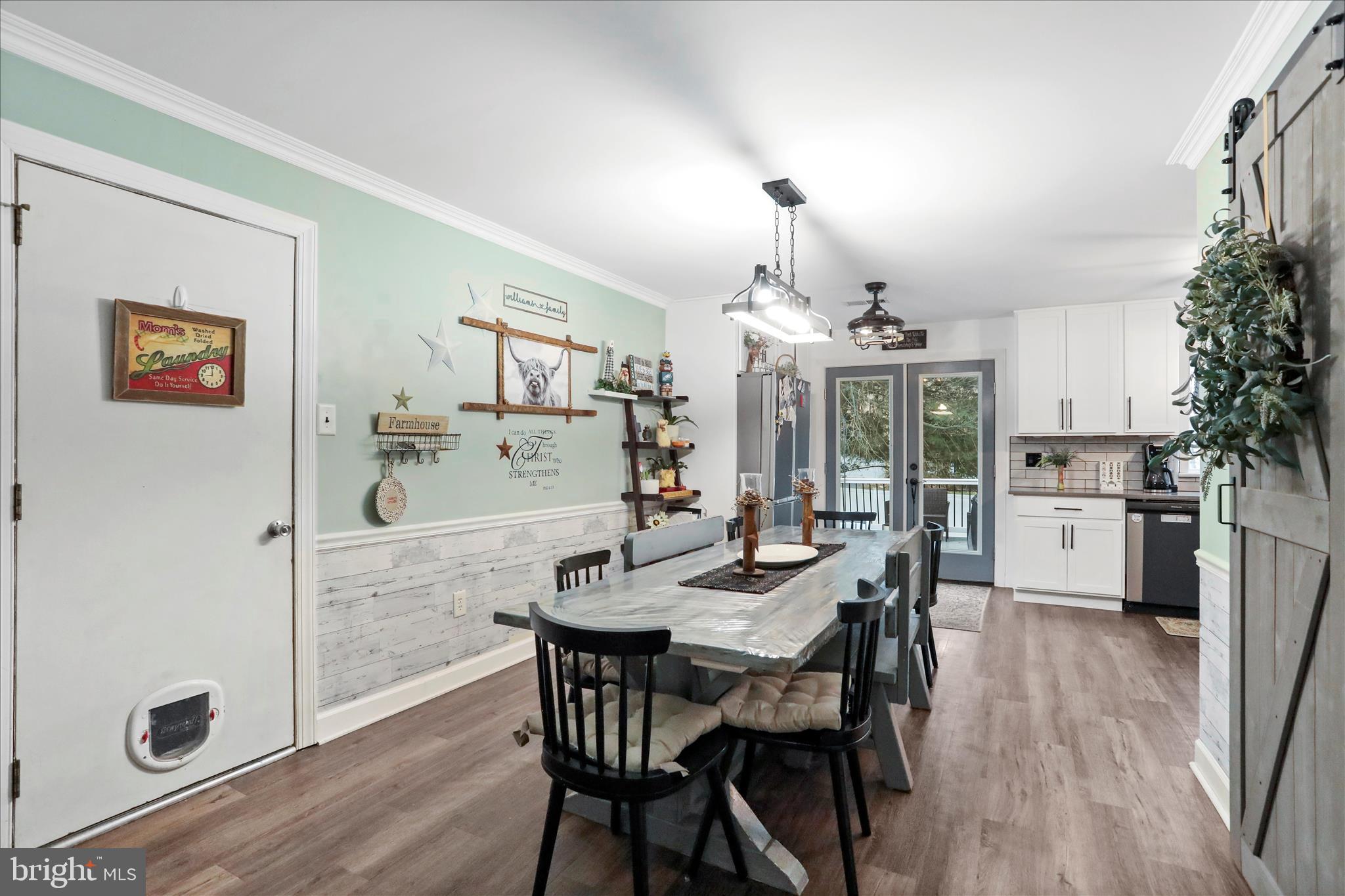 MEADOWBROOK - Residential