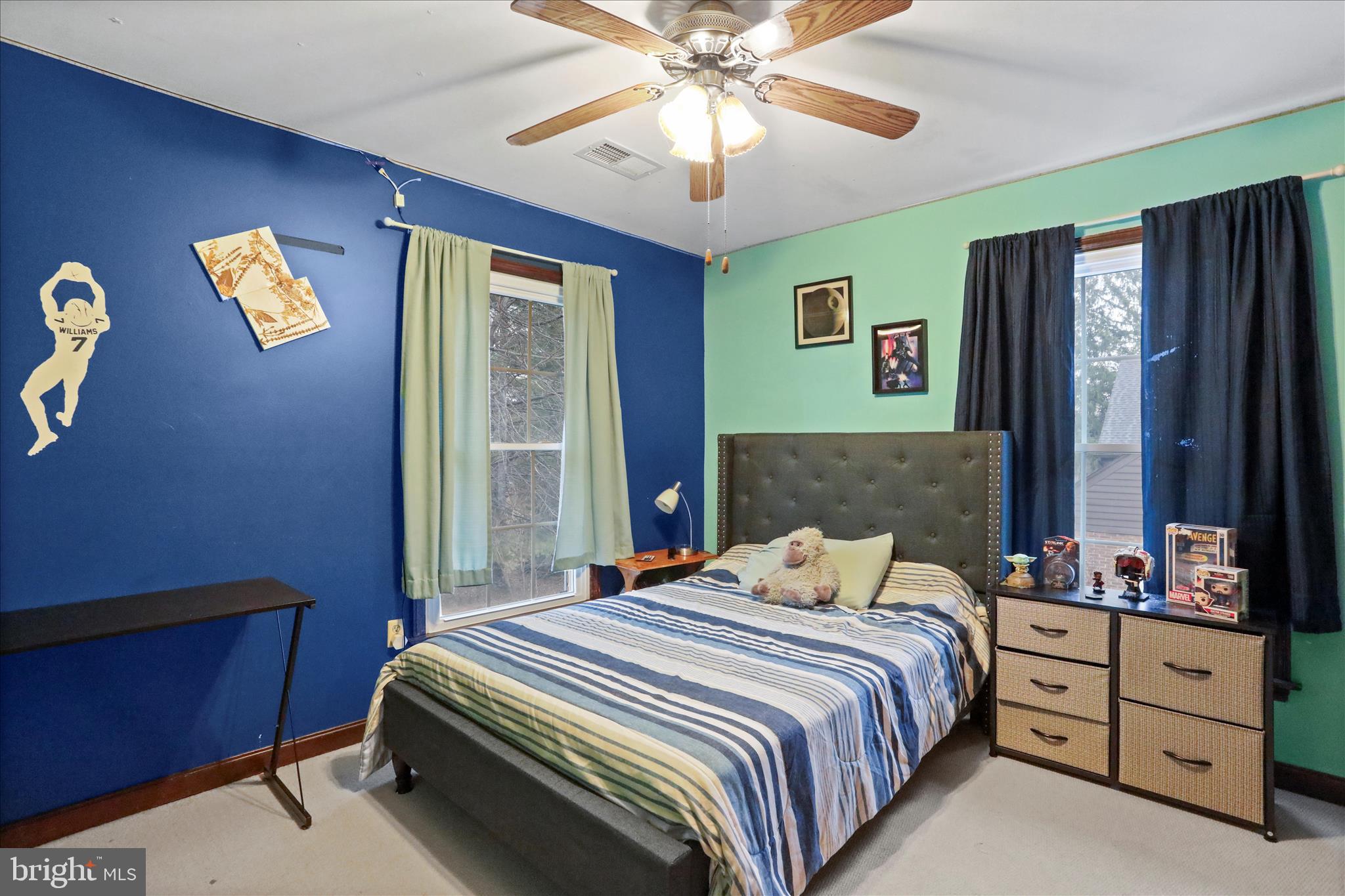 MEADOWBROOK - Residential